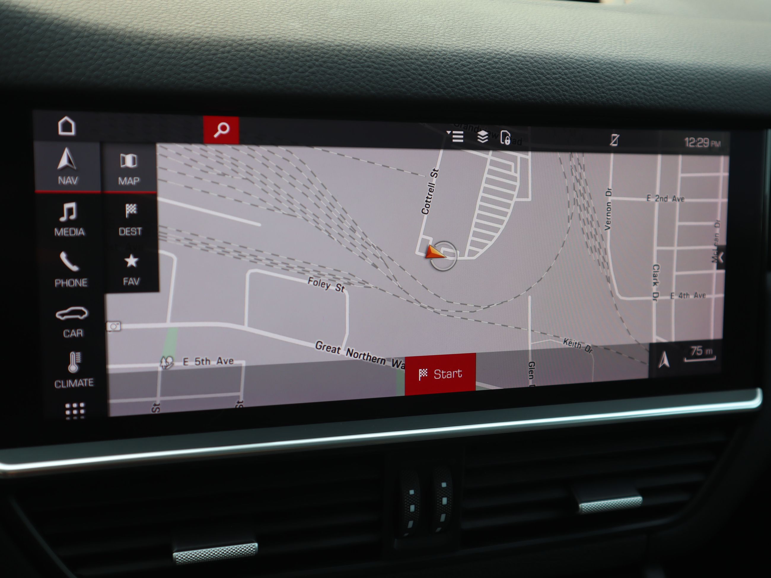 2021 Porsche Cayenne in Vancouver, British Columbia