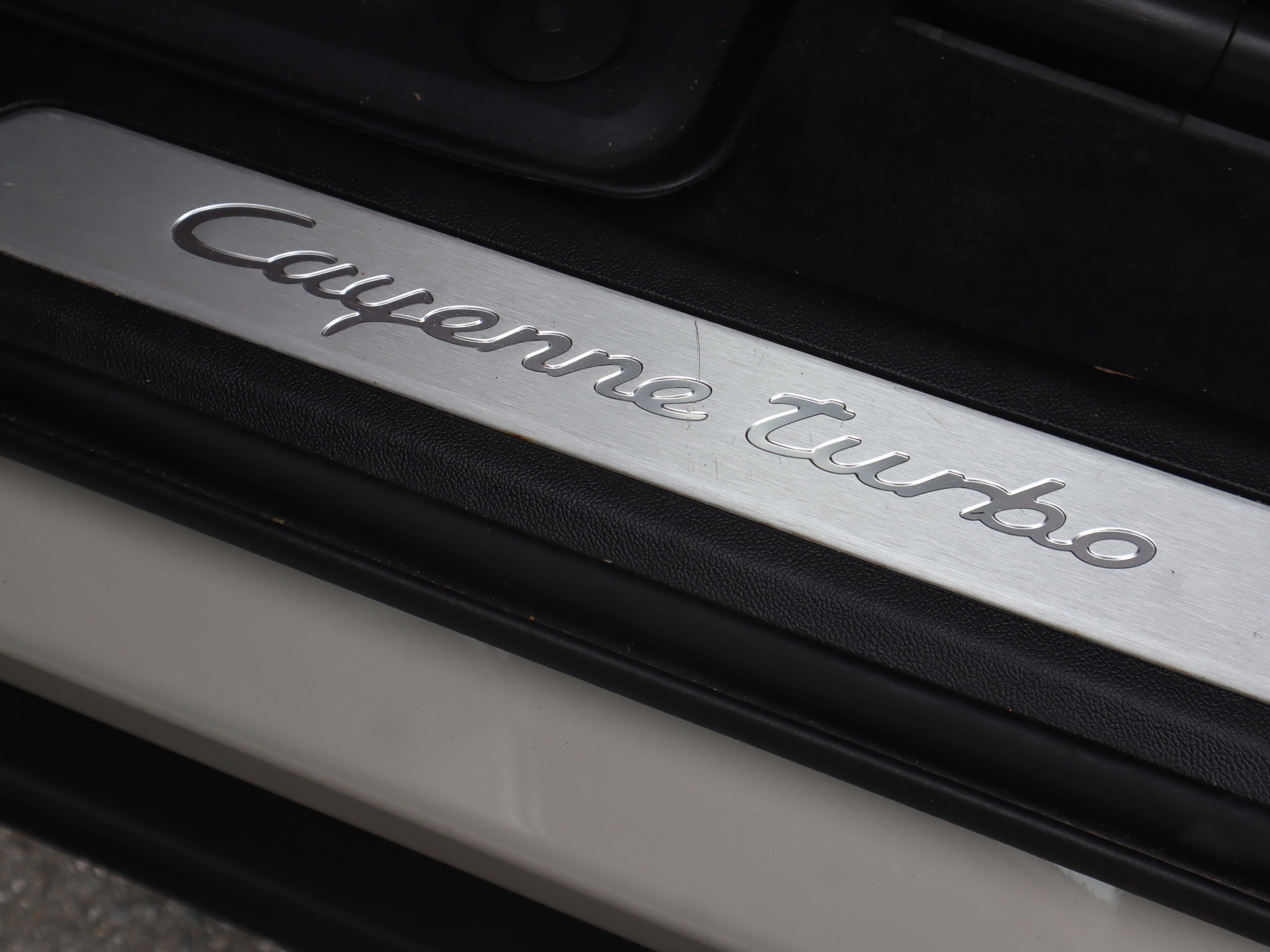 2022 Porsche Cayenne in Vancouver, British Columbia