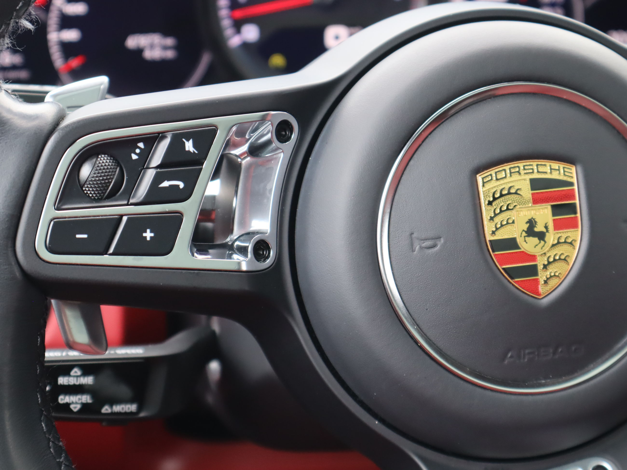 2022 Porsche Cayenne in Vancouver, British Columbia