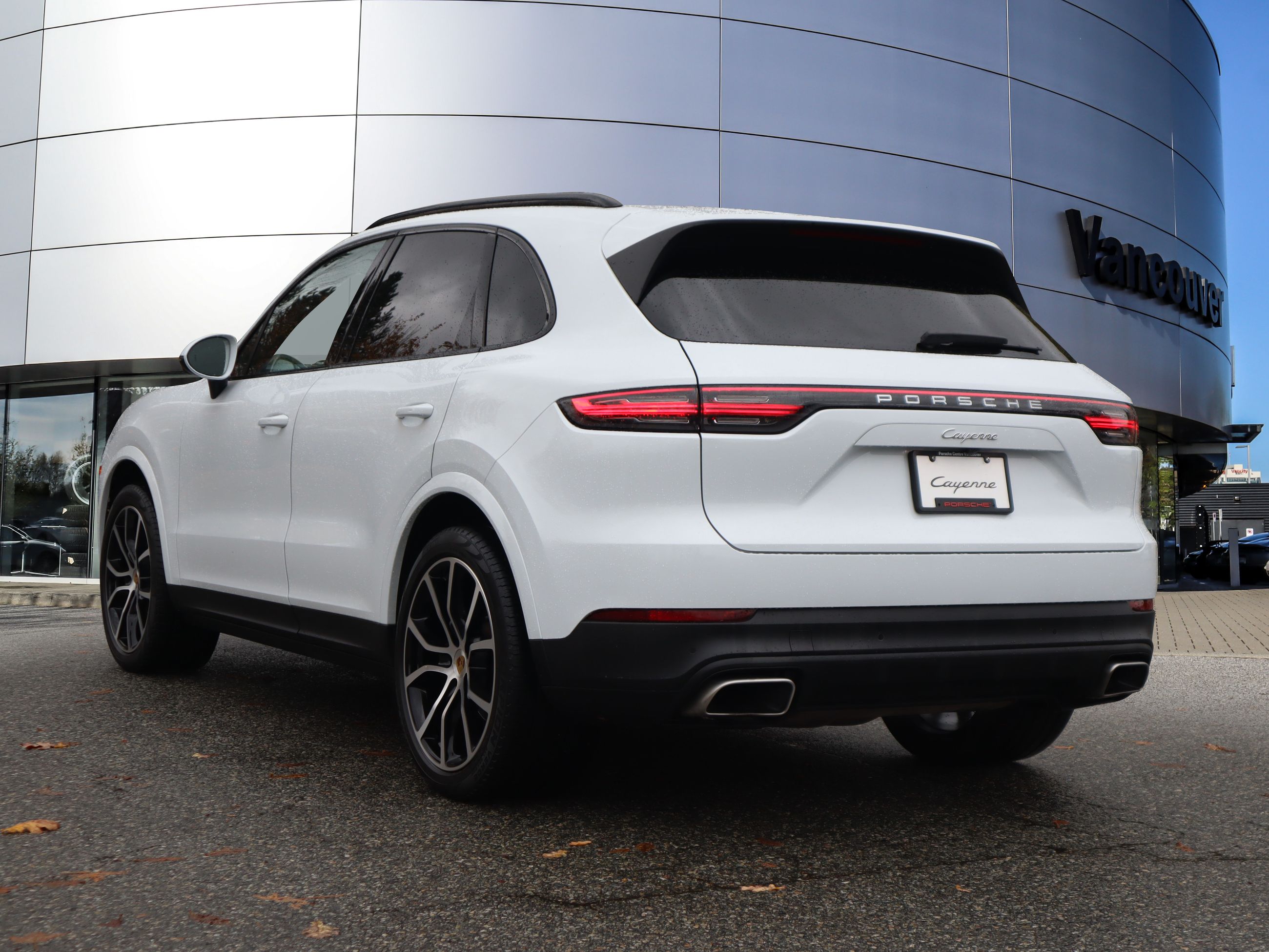 2022 Porsche Cayenne in Vancouver, British Columbia