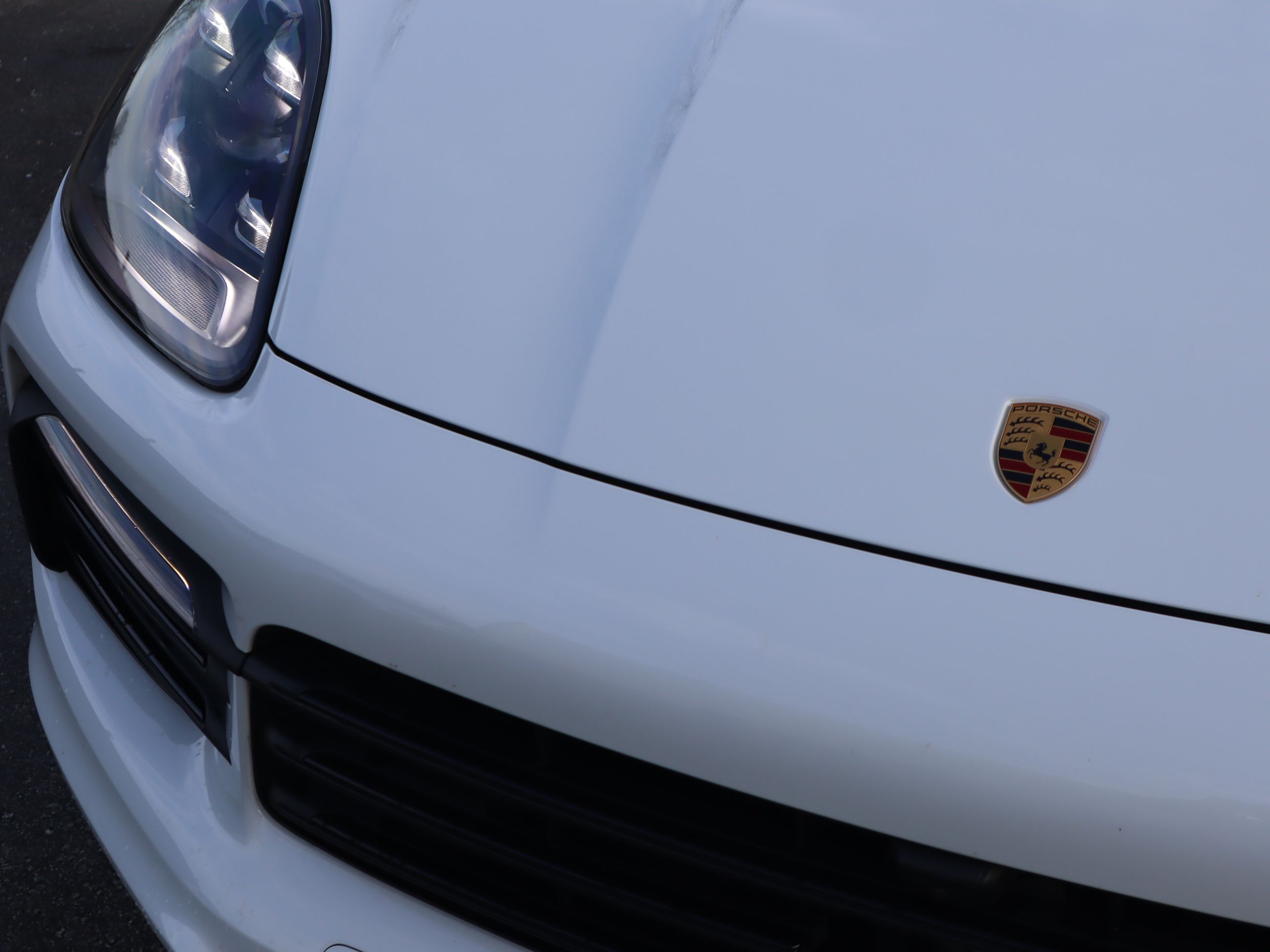 2022 Porsche Cayenne in Vancouver, British Columbia