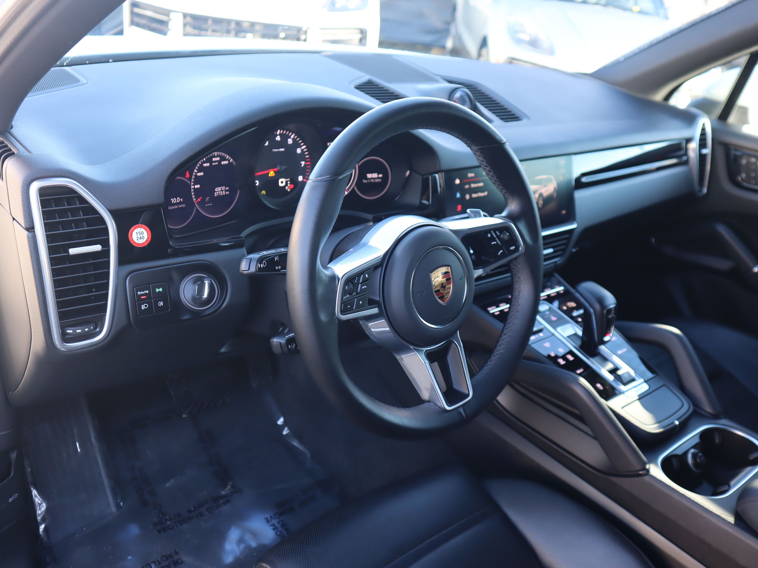 2022 Porsche Cayenne in Vancouver, British Columbia