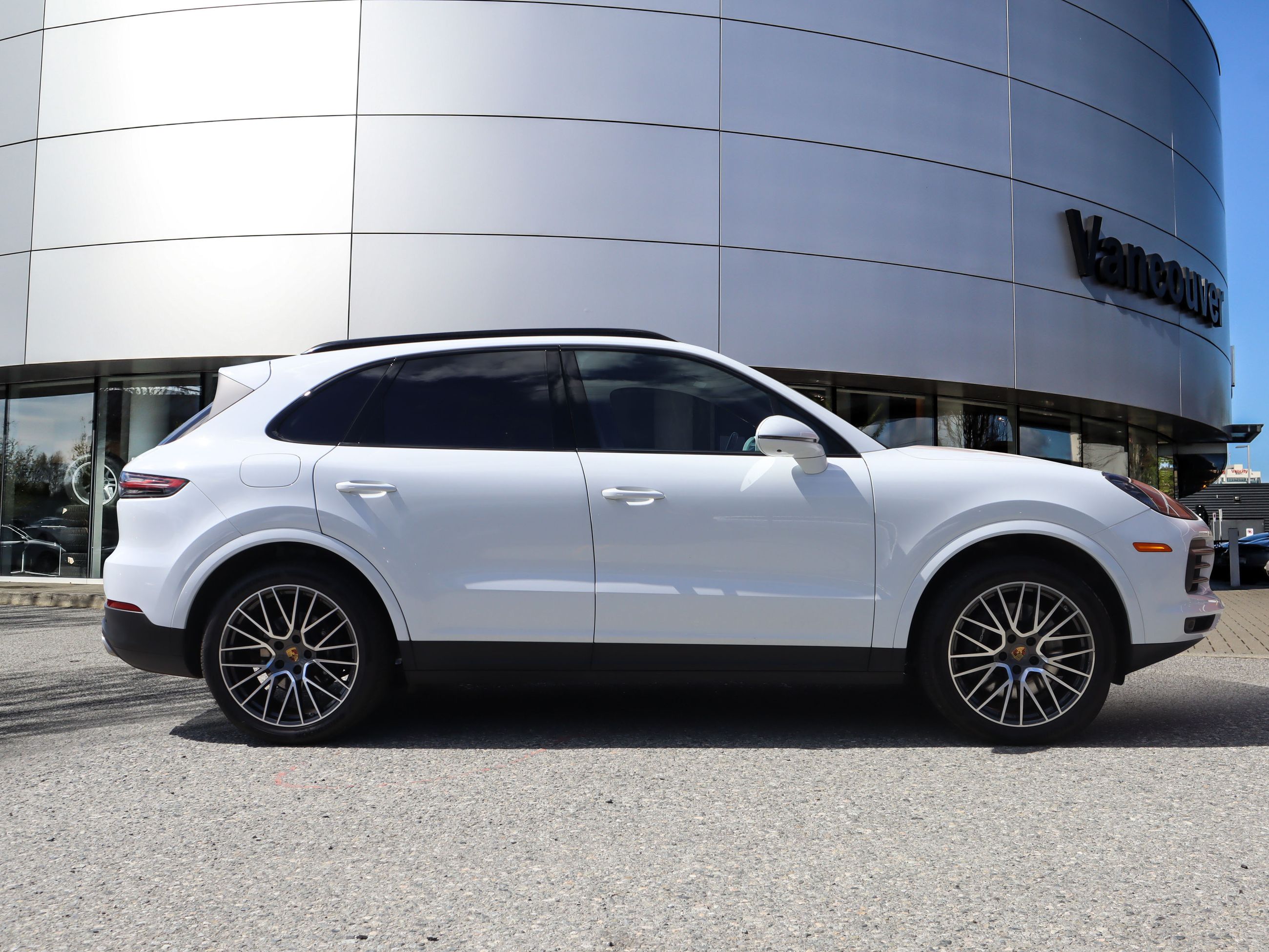 2022 Porsche Cayenne in Vancouver, British Columbia