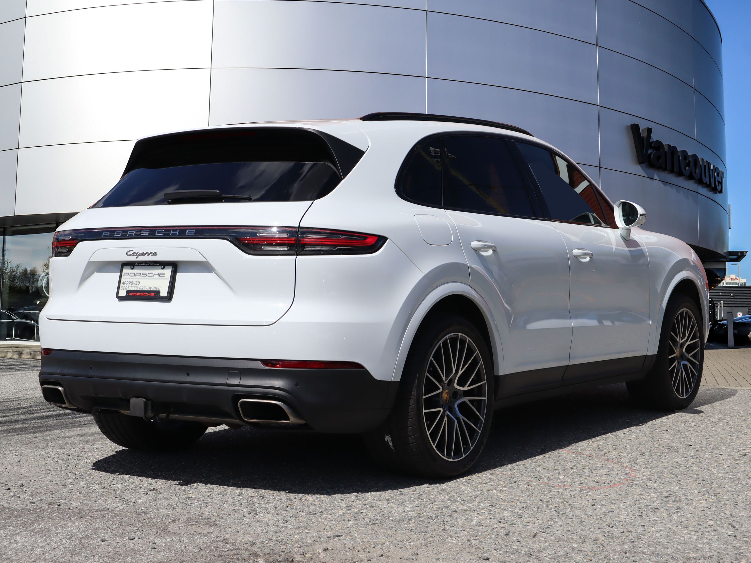 2022 Porsche Cayenne in Vancouver, British Columbia