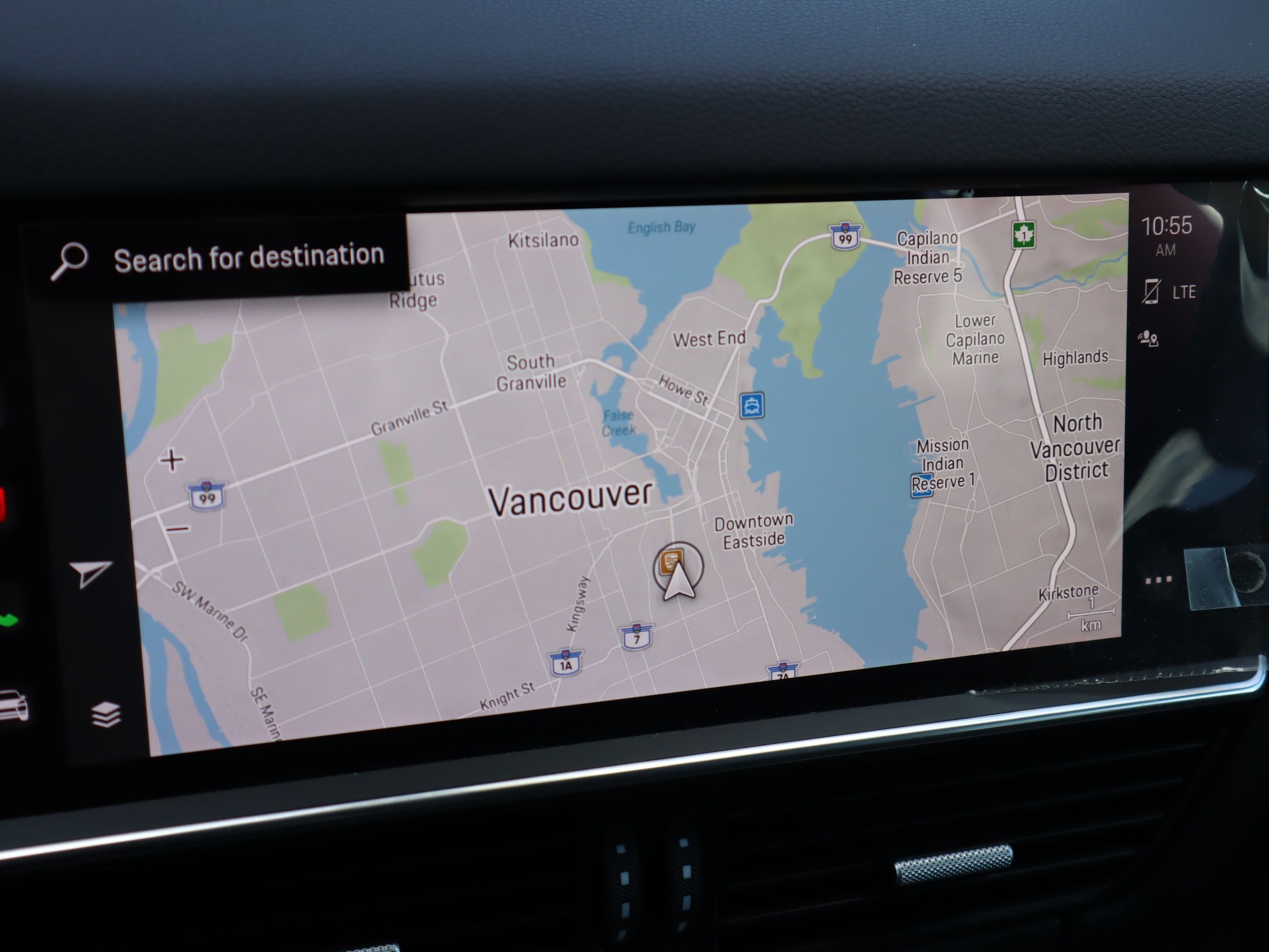 2022 Porsche Cayenne in Vancouver, British Columbia