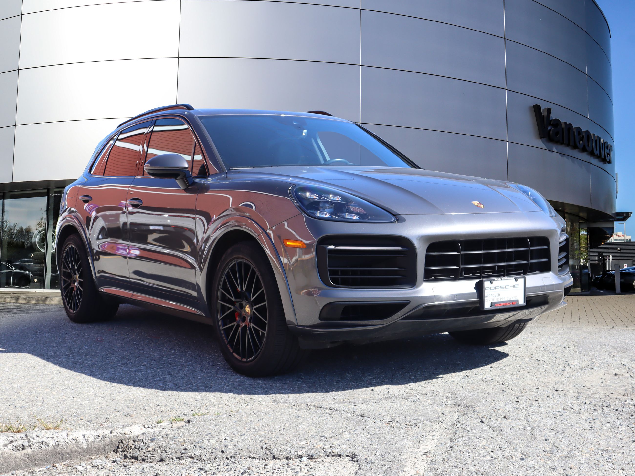 Porsche Cayenne  2022 à Vancouver, Colombie-Britannique