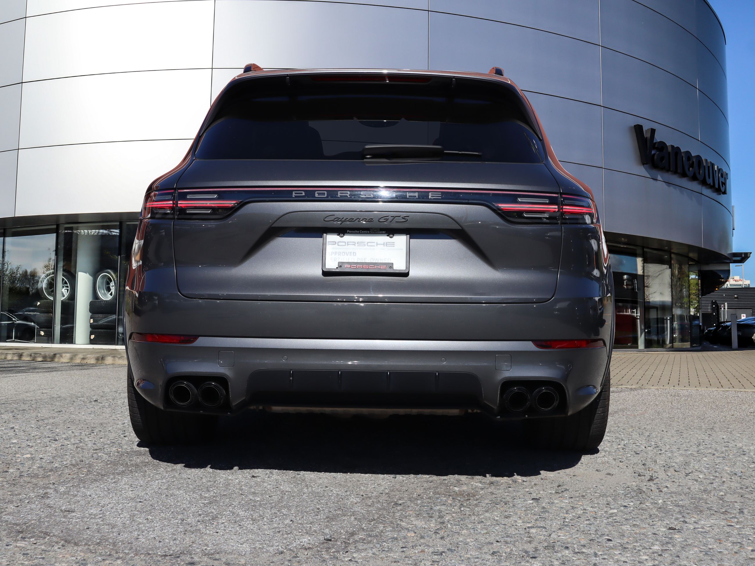 Porsche Cayenne  2022 à Vancouver, Colombie-Britannique