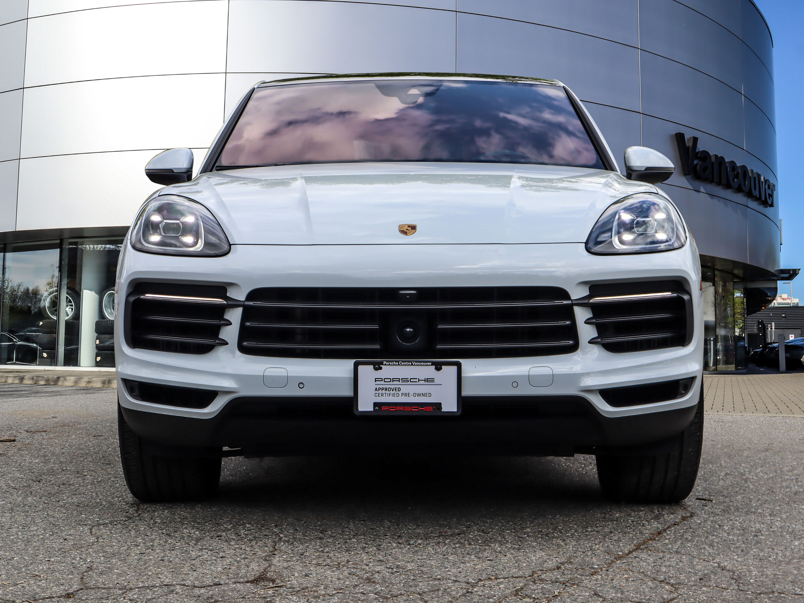 2023 Porsche Cayenne in Vancouver, British Columbia