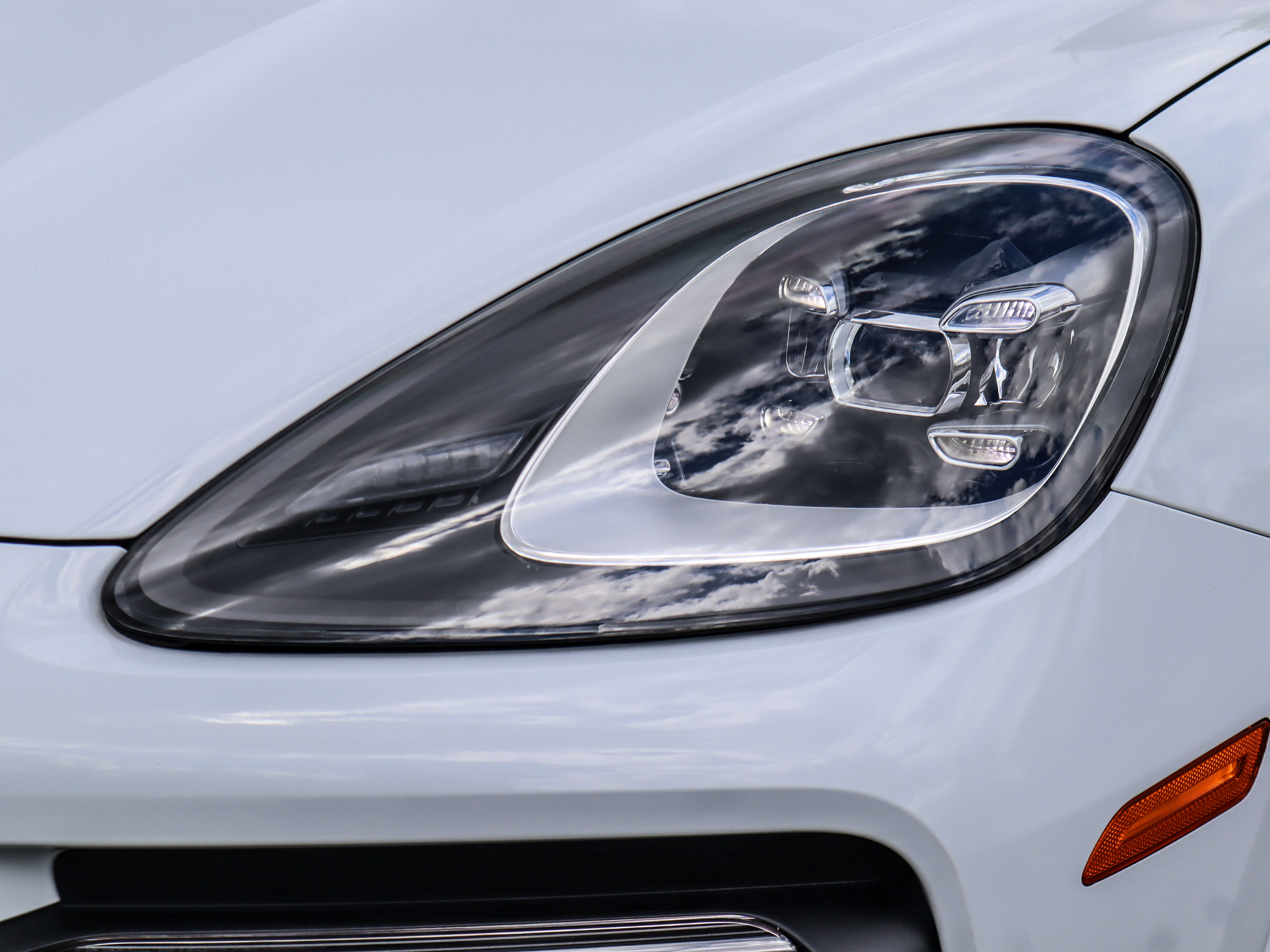 2023 Porsche Cayenne in Vancouver, British Columbia