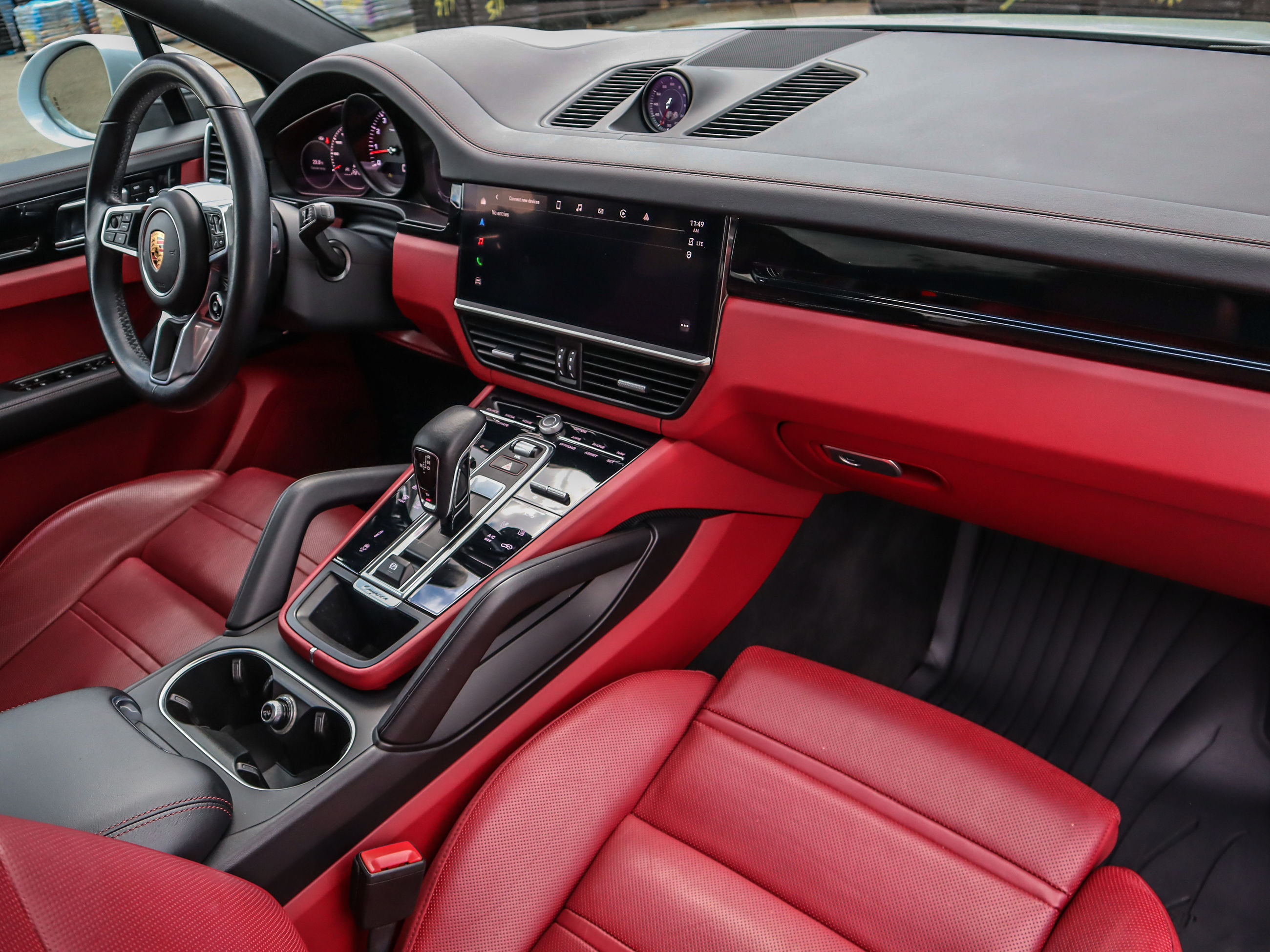 2023 Porsche Cayenne in Vancouver, British Columbia