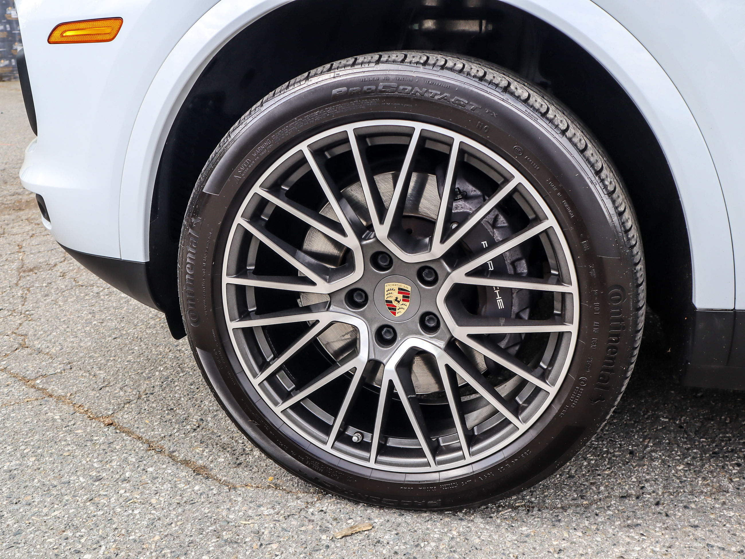 2023 Porsche Cayenne in Vancouver, British Columbia