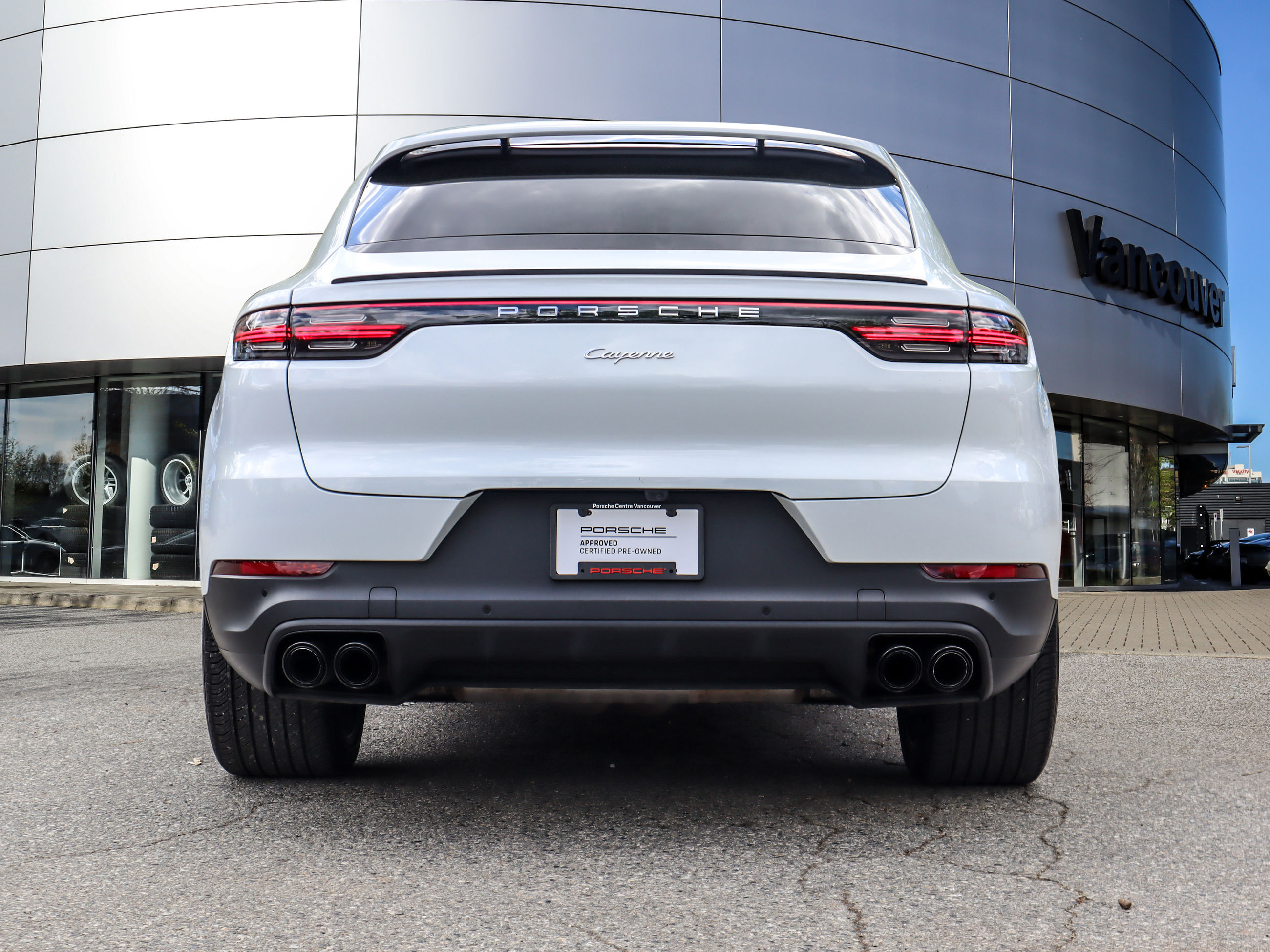 2023 Porsche Cayenne in Vancouver, British Columbia
