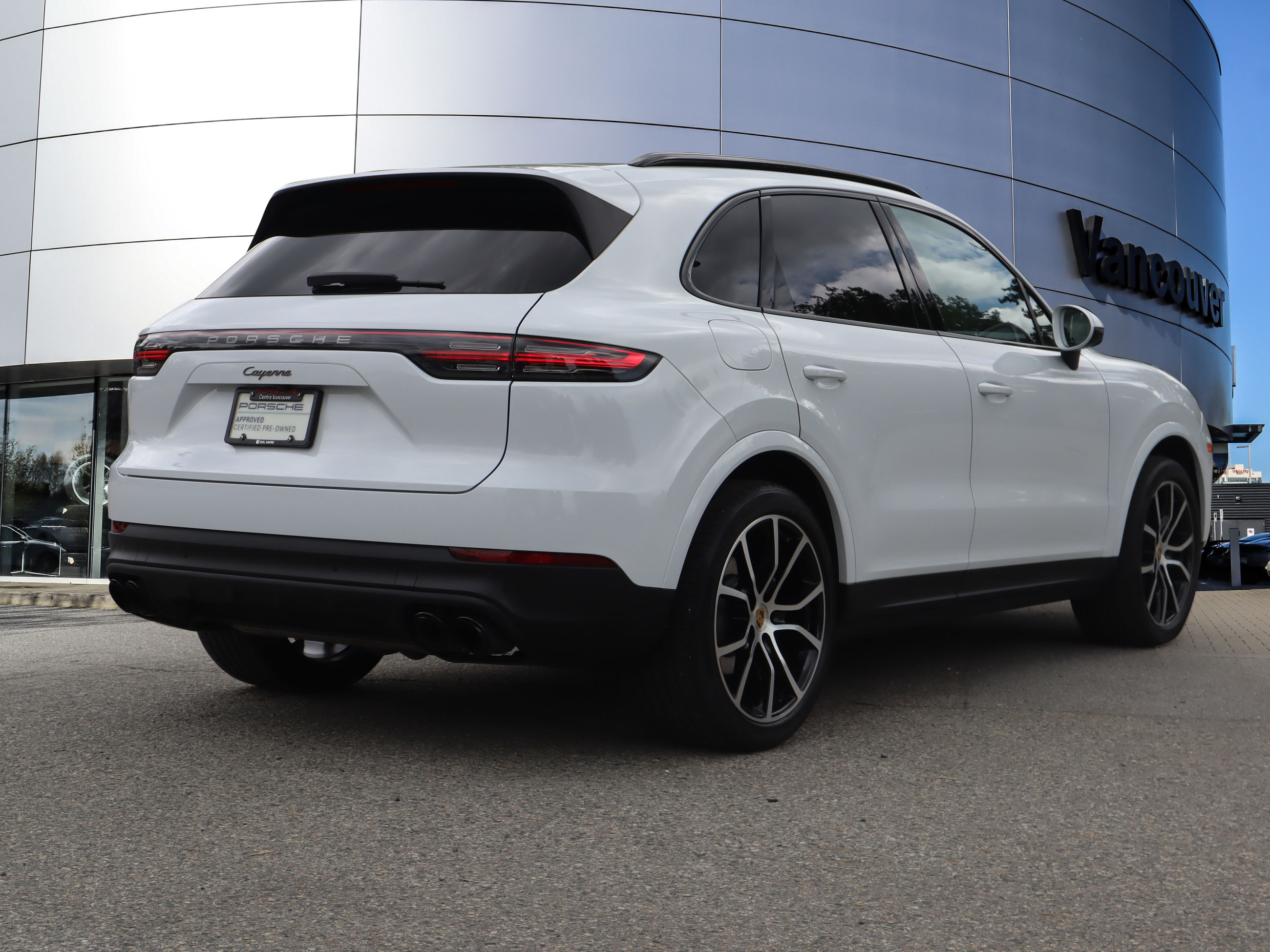 2023 Porsche Cayenne in Vancouver, British Columbia
