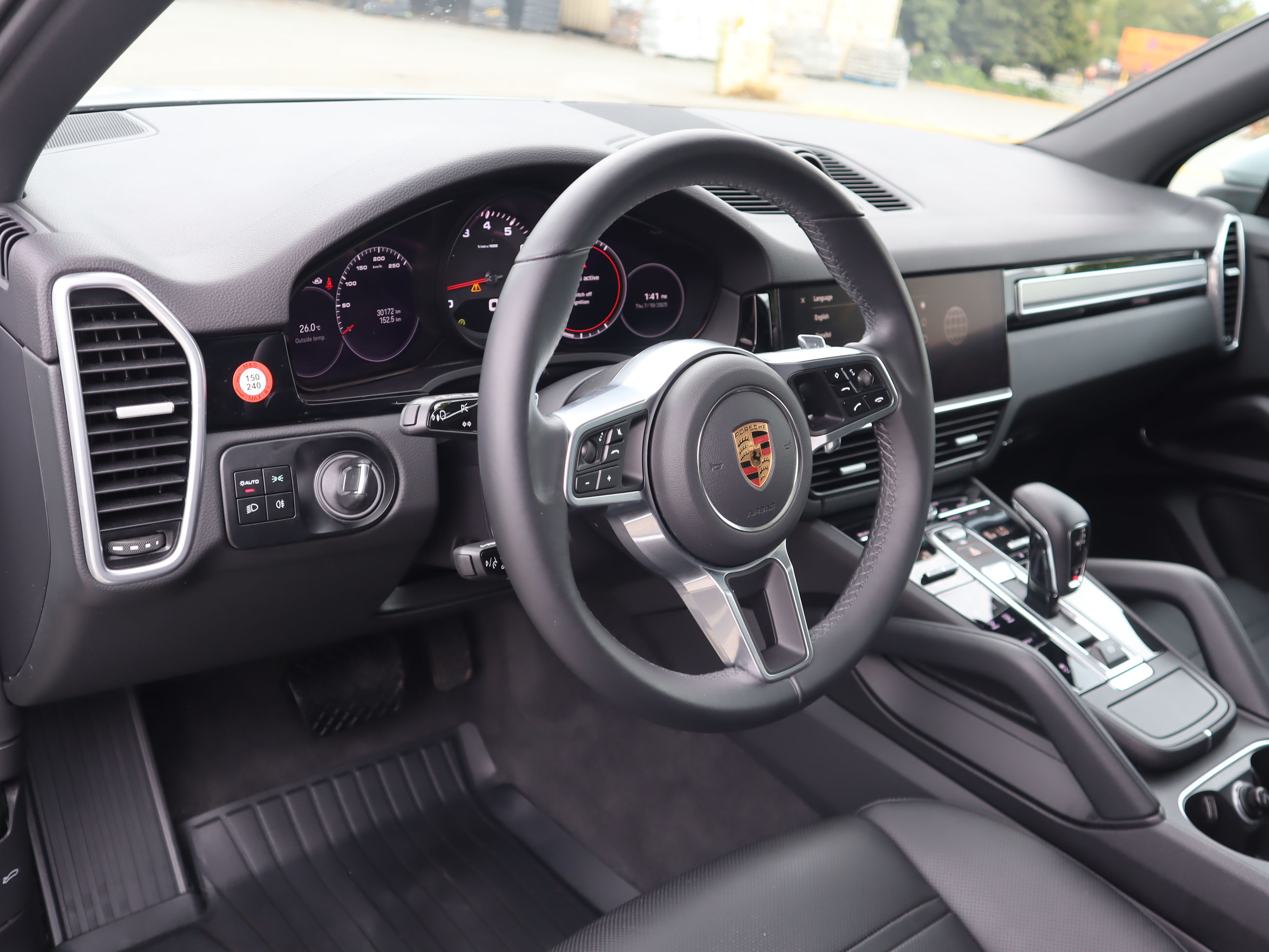 2023 Porsche Cayenne in Vancouver, British Columbia