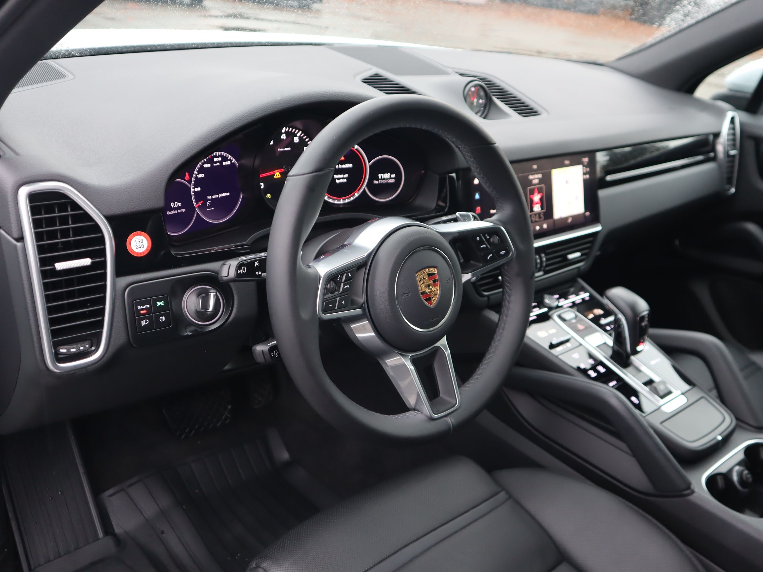 Porsche Cayenne  2023 à Vancouver, Colombie-Britannique