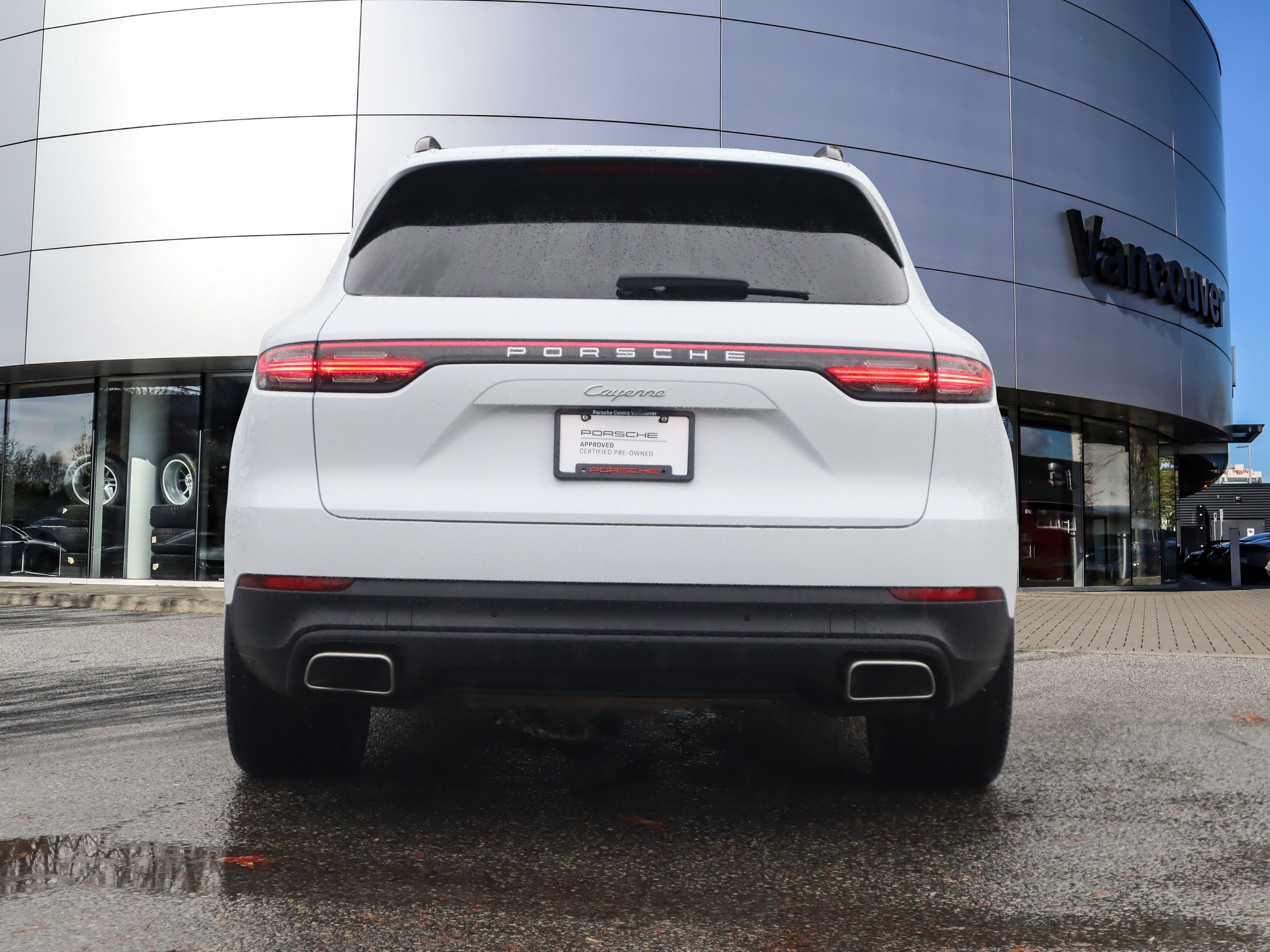 Porsche Cayenne  2023 à Vancouver, Colombie-Britannique