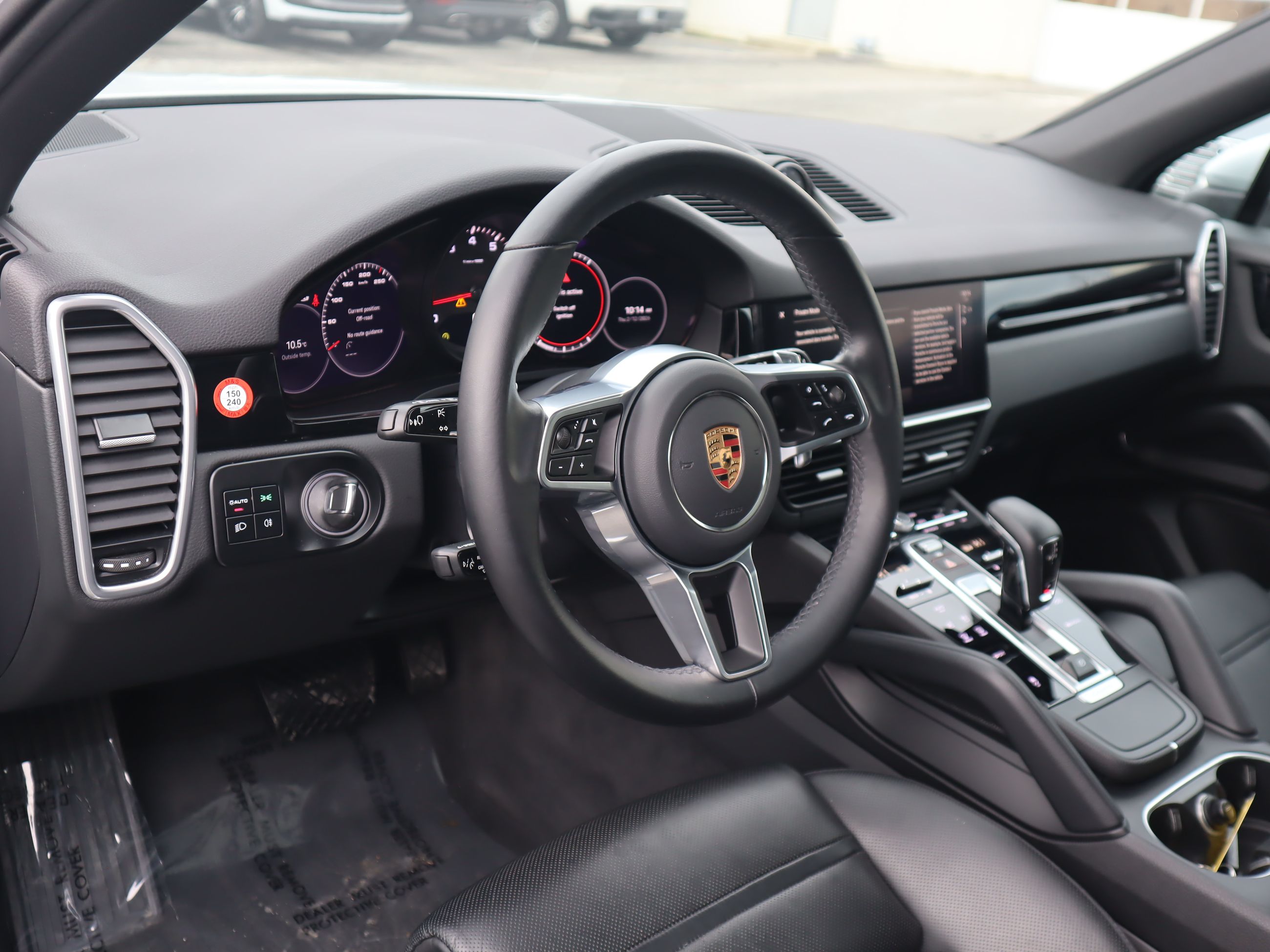 2023 Porsche Cayenne in Vancouver, British Columbia