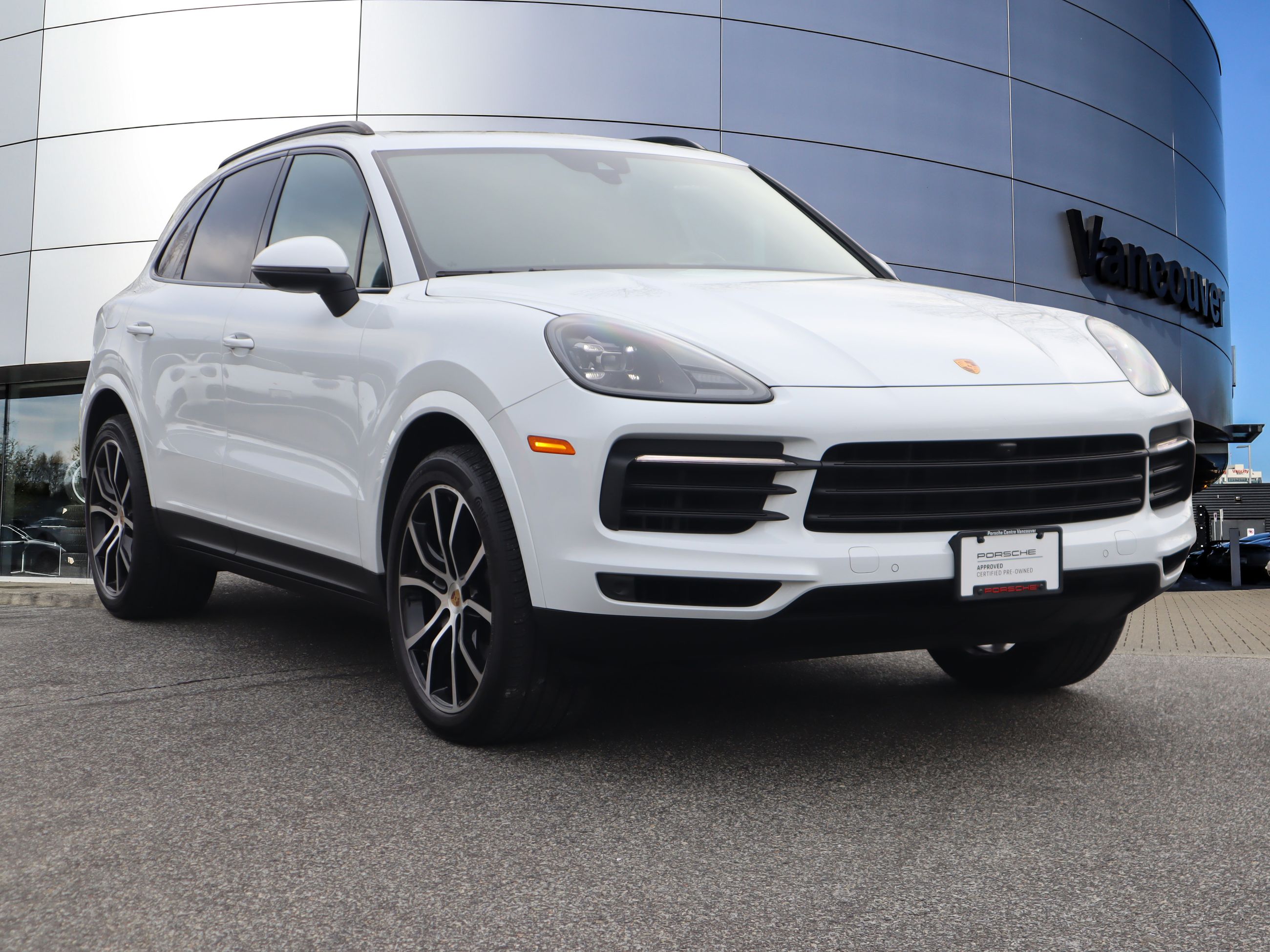 2023 Porsche Cayenne in Vancouver, British Columbia