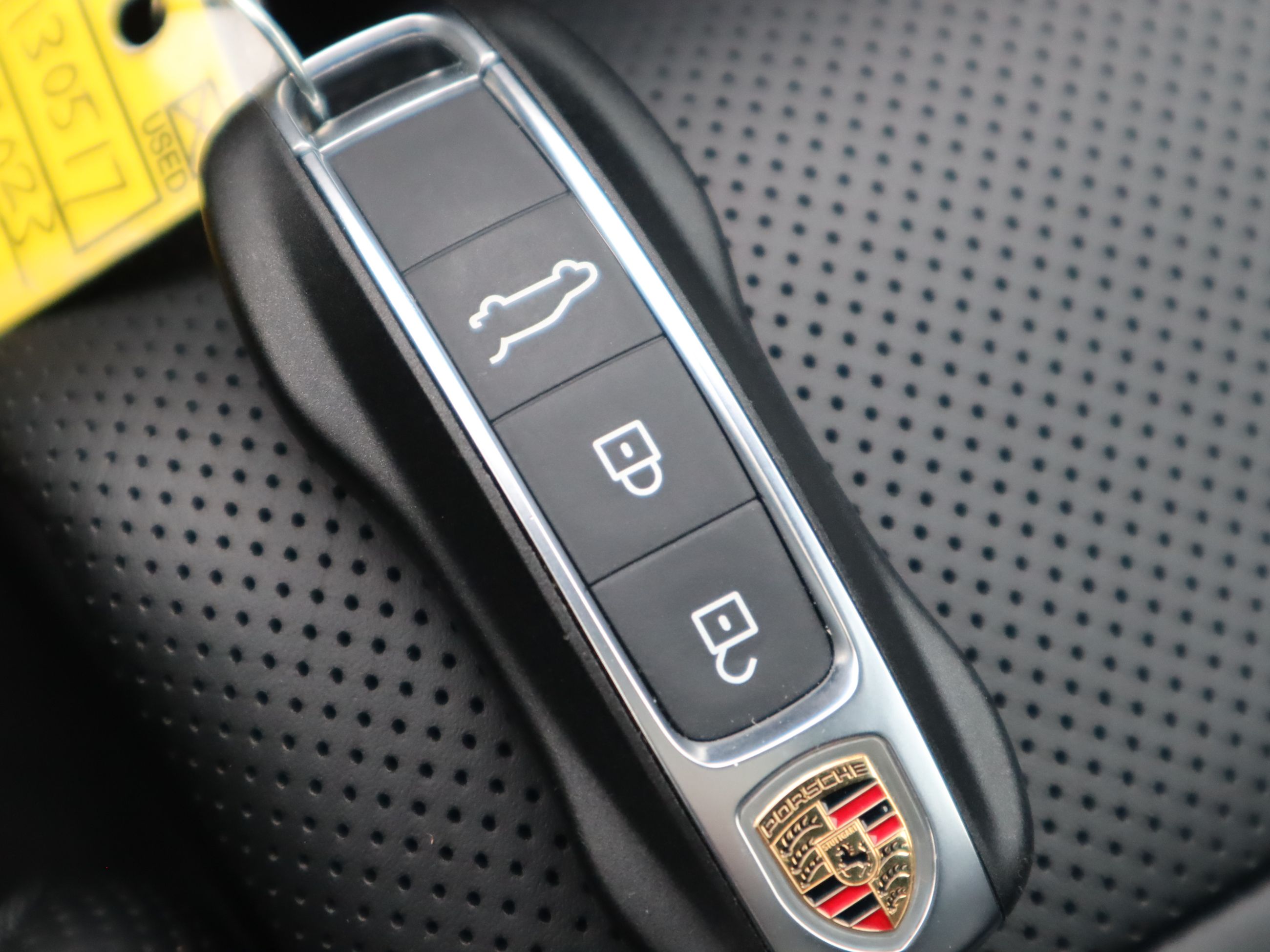 2023 Porsche Cayenne in Vancouver, British Columbia