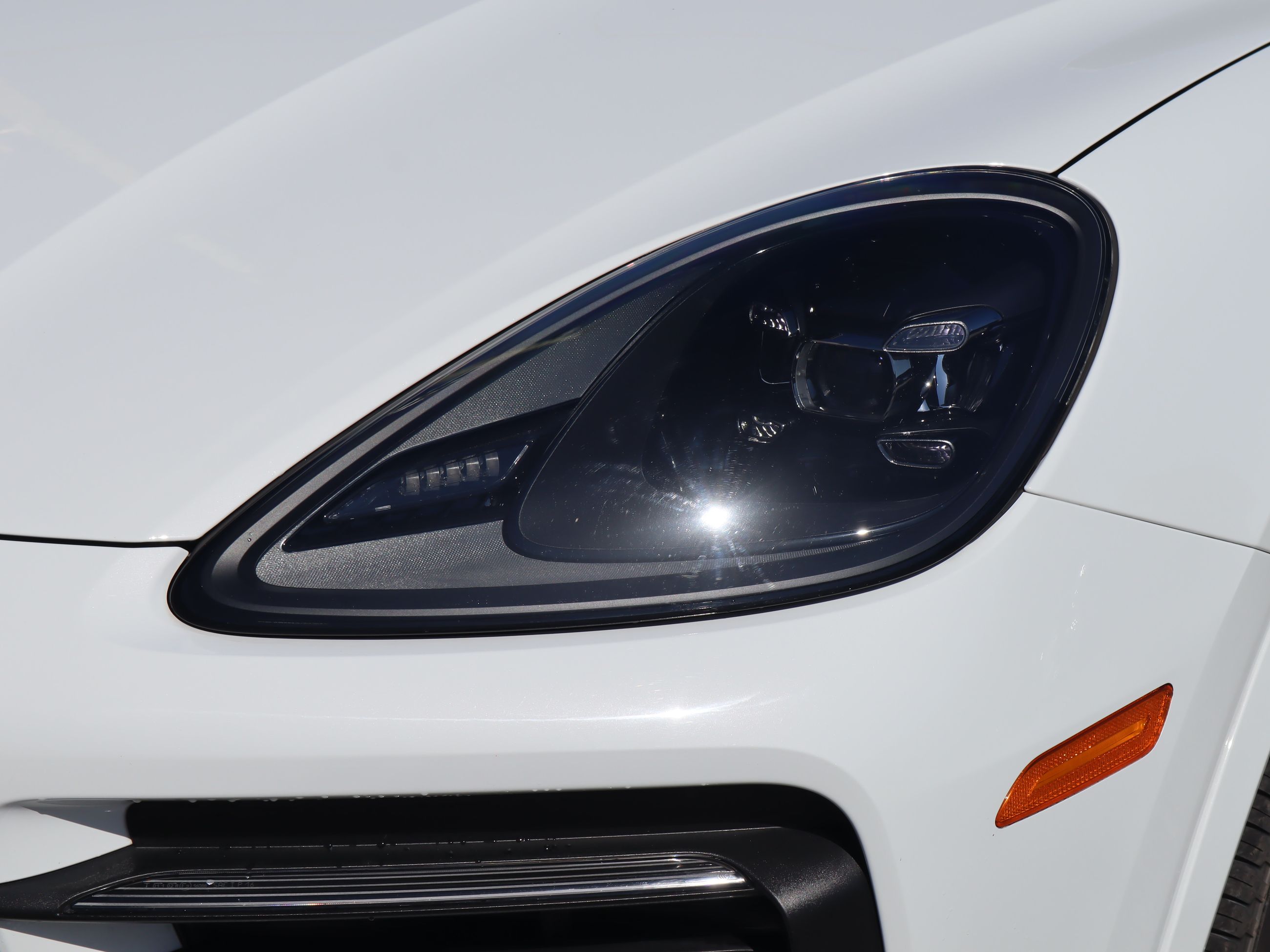 2023 Porsche Cayenne in Vancouver, British Columbia