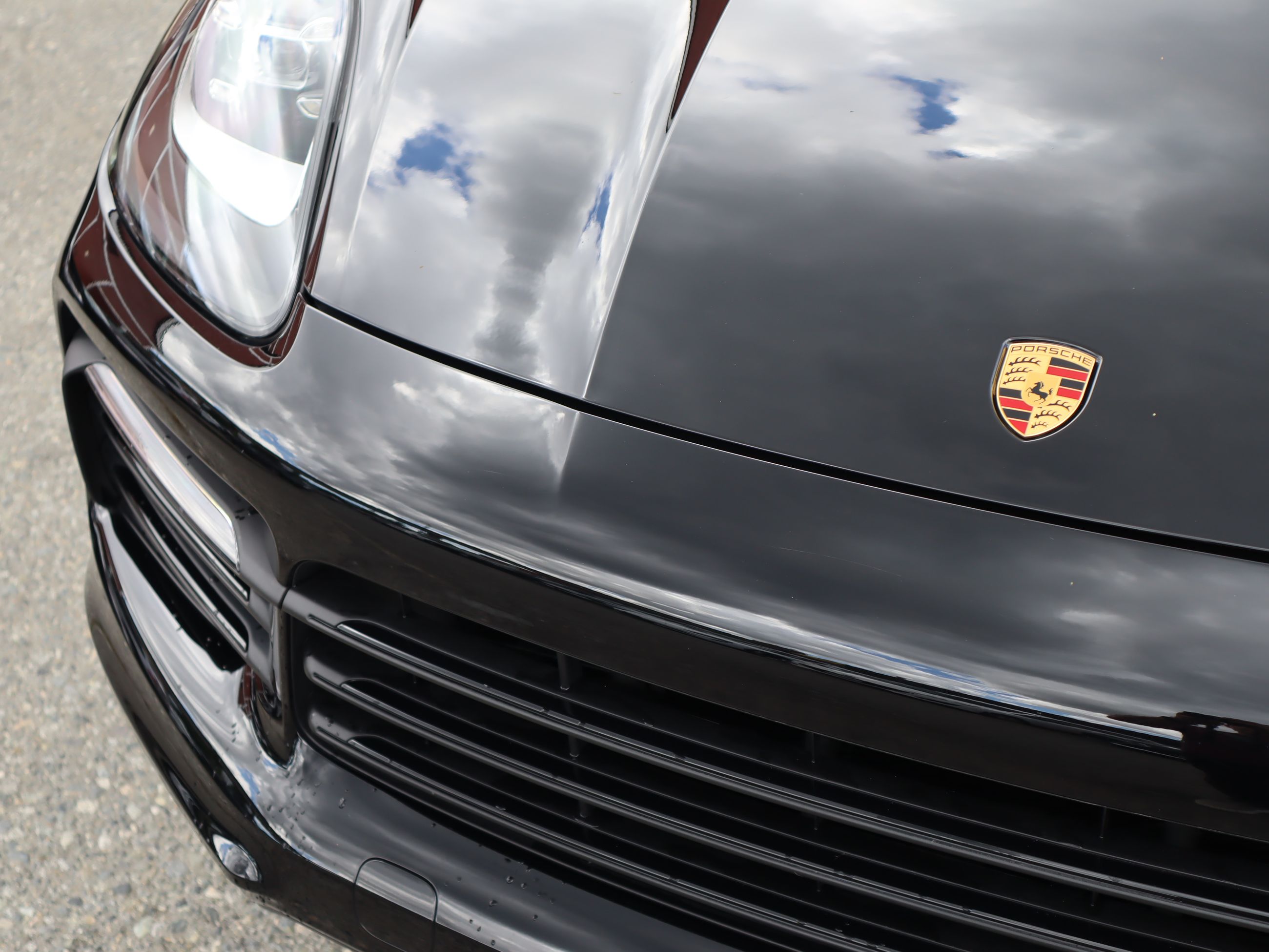 2023 Porsche Cayenne in Vancouver, British Columbia