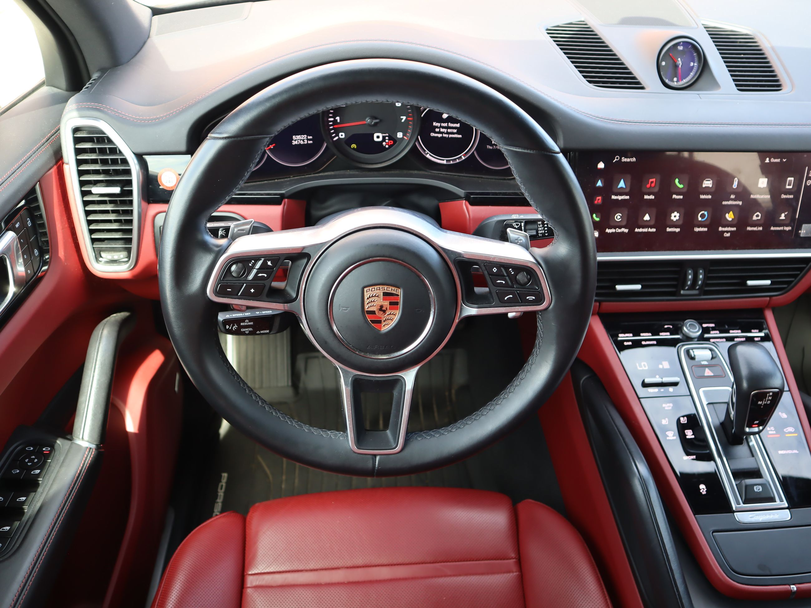 2023 Porsche Cayenne in Vancouver, British Columbia
