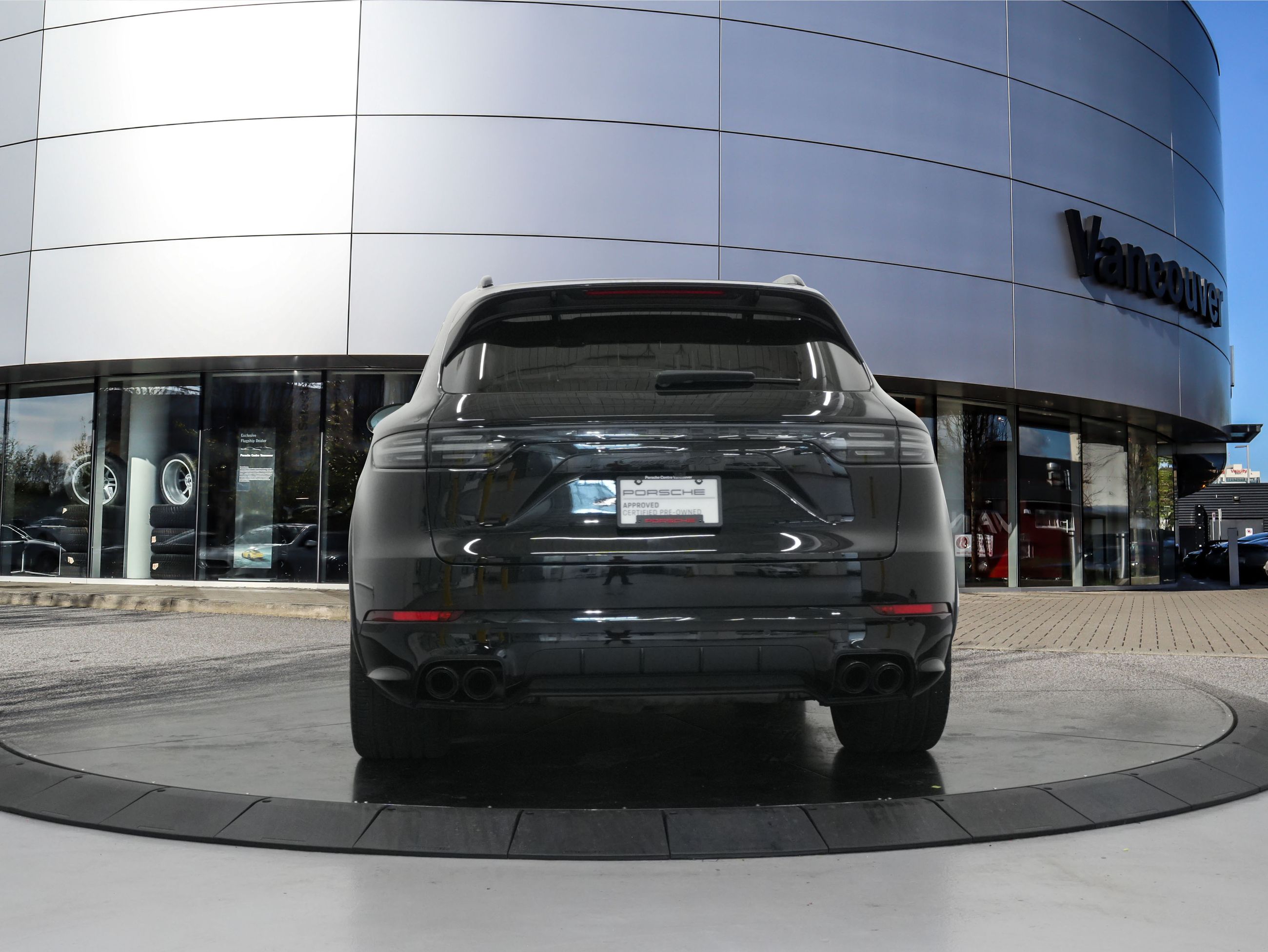 Porsche Cayenne  2023 à Vancouver, Colombie-Britannique