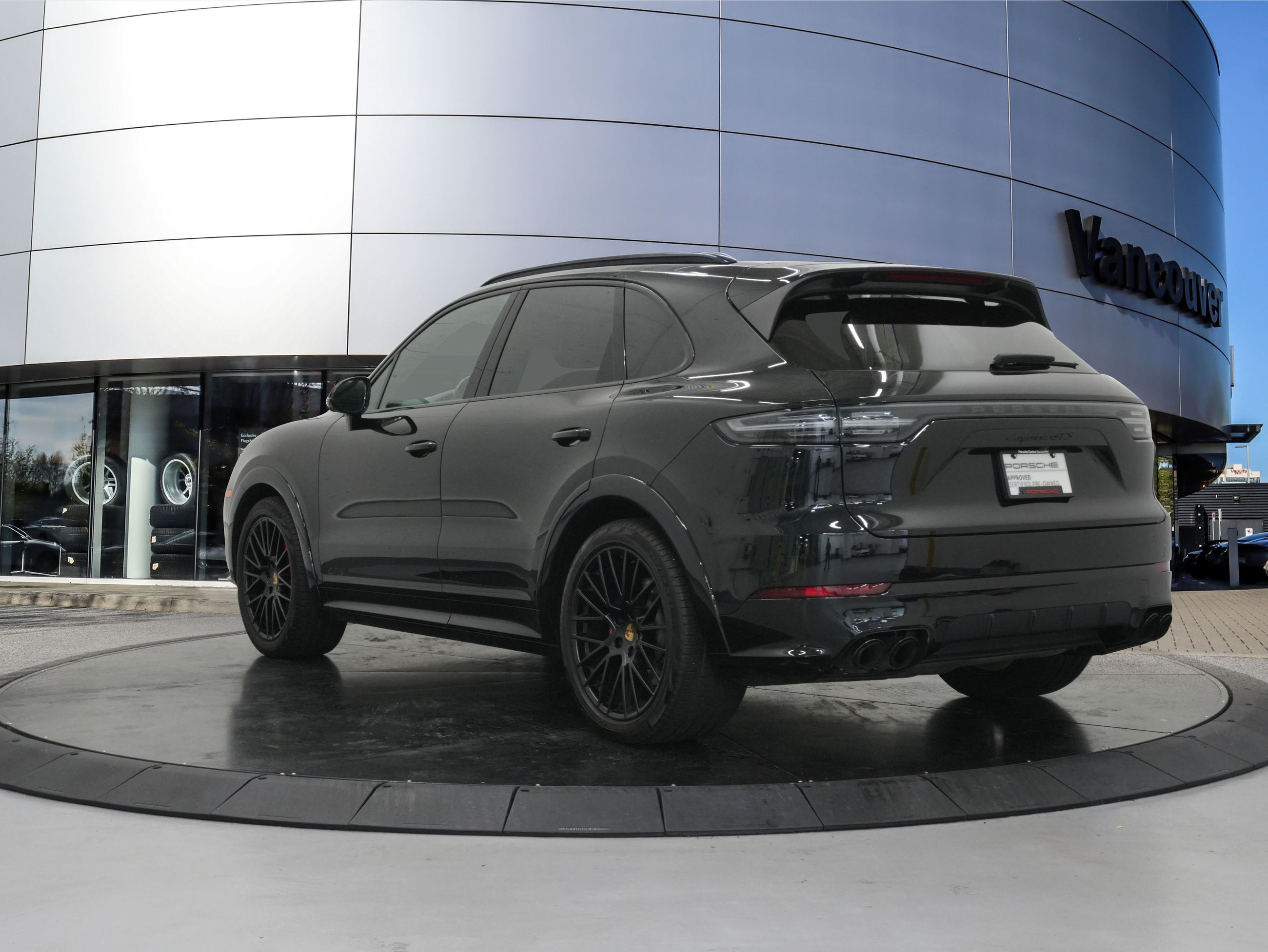 Porsche Cayenne  2023 à Vancouver, Colombie-Britannique