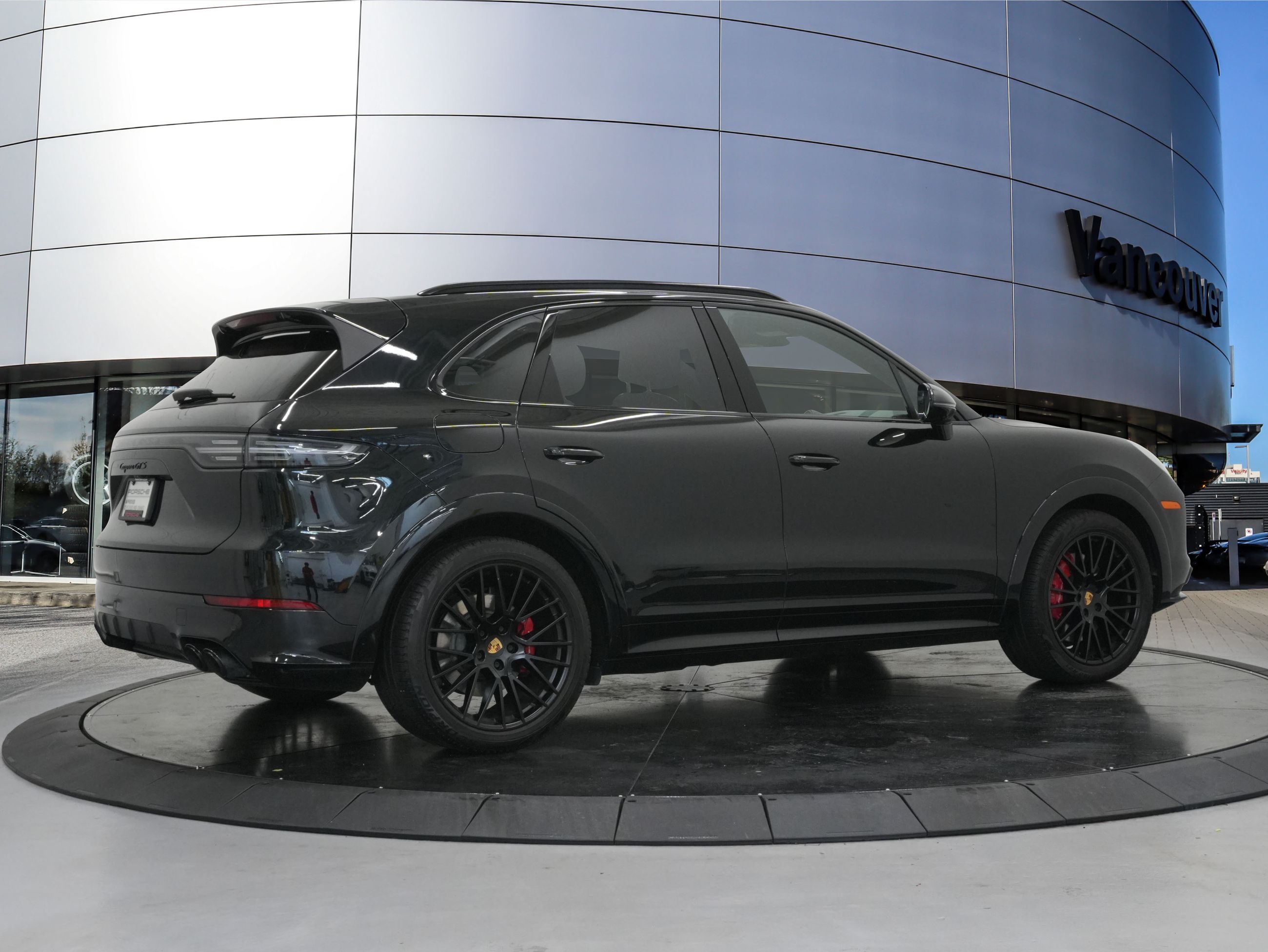 Porsche Cayenne  2023 à Vancouver, Colombie-Britannique