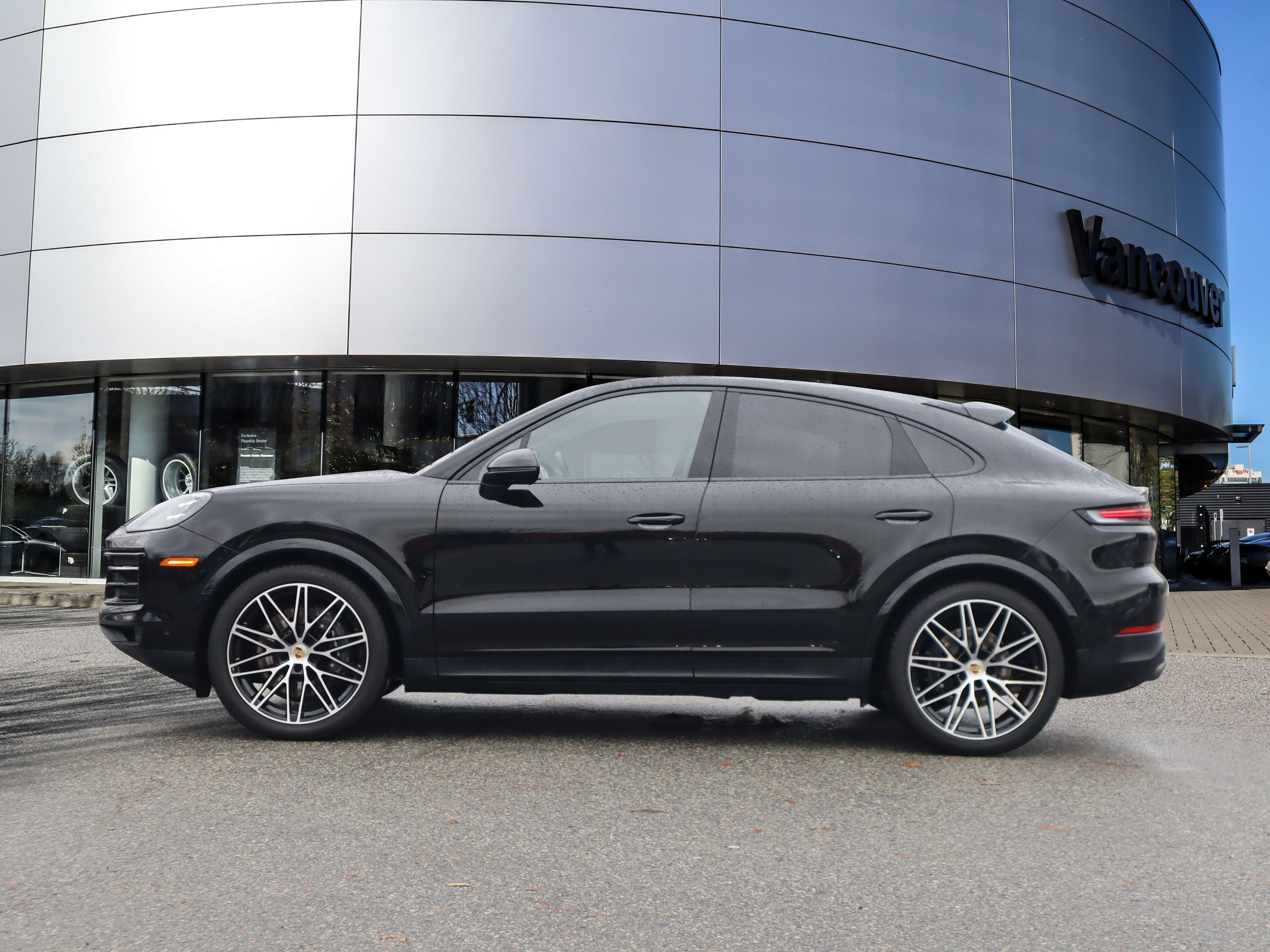Porsche Cayenne  2024 à Vancouver, Colombie-Britannique