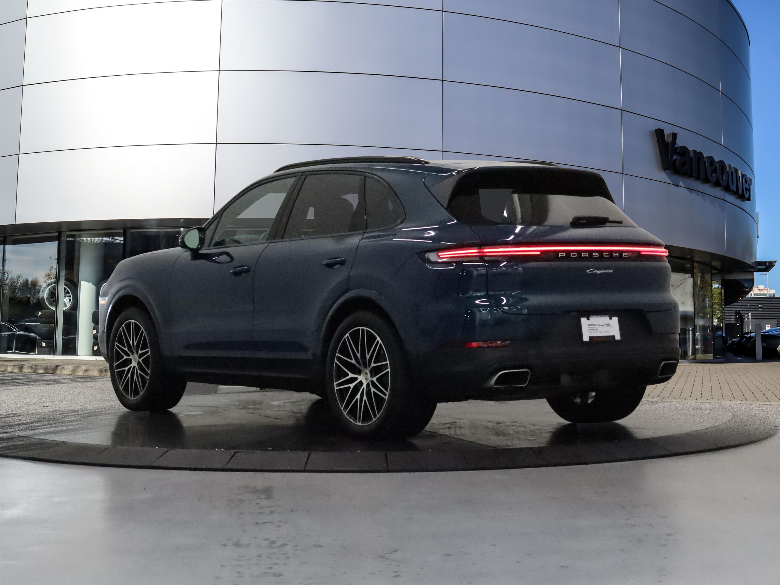 Porsche Cayenne  2024 à Vancouver, Colombie-Britannique