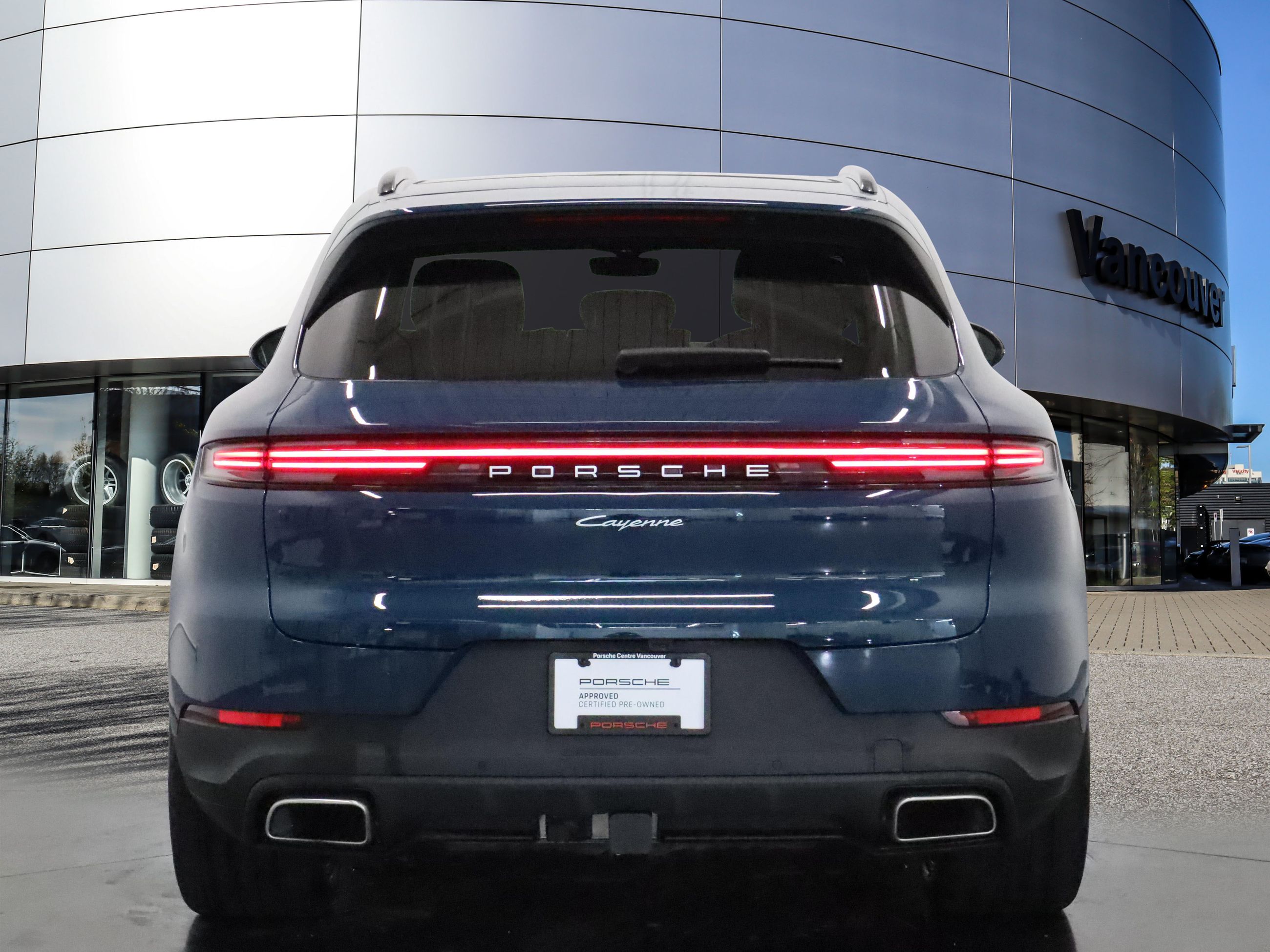 Porsche Cayenne  2024 à Vancouver, Colombie-Britannique