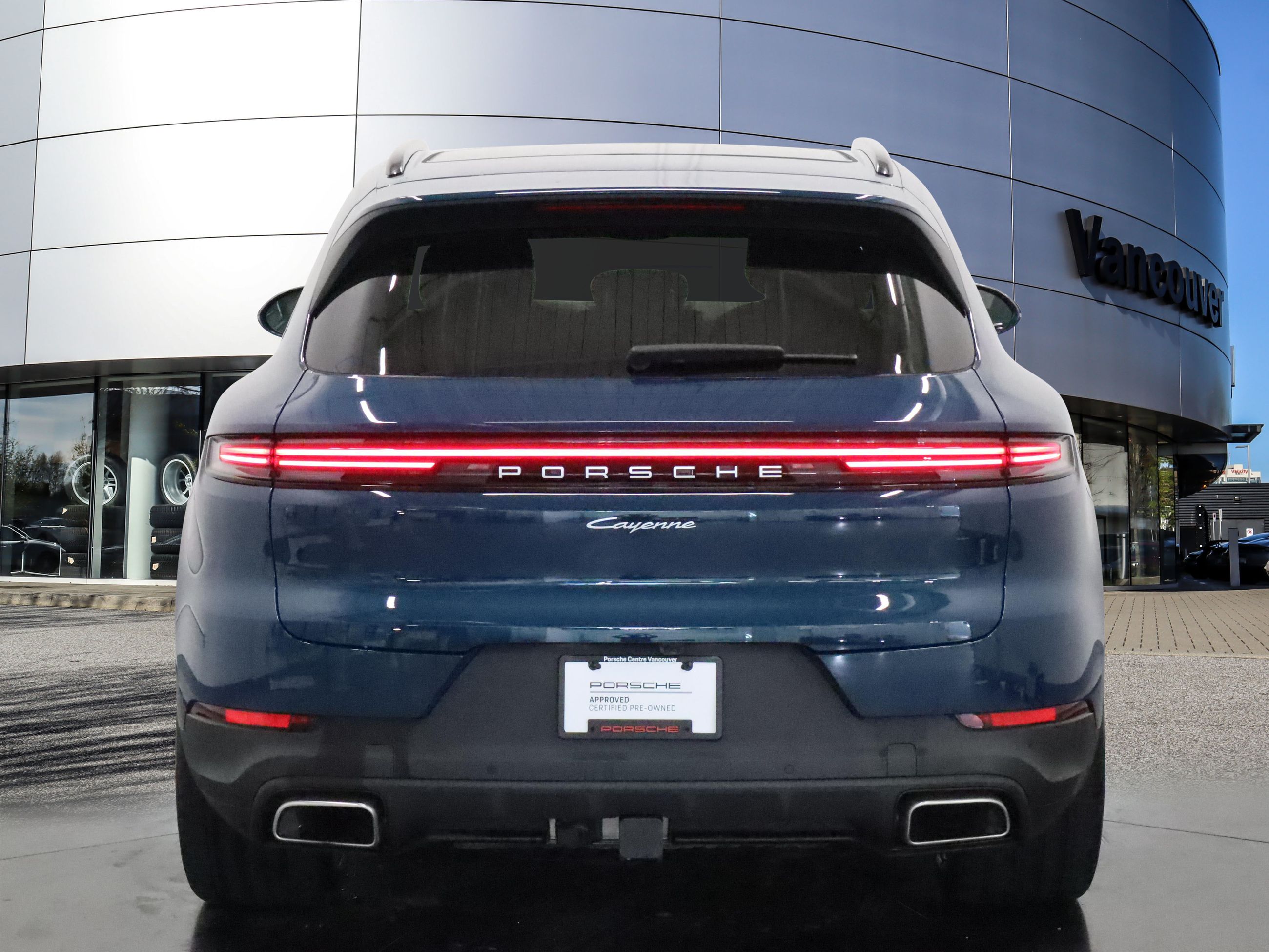 Porsche Cayenne  2024 à Vancouver, Colombie-Britannique