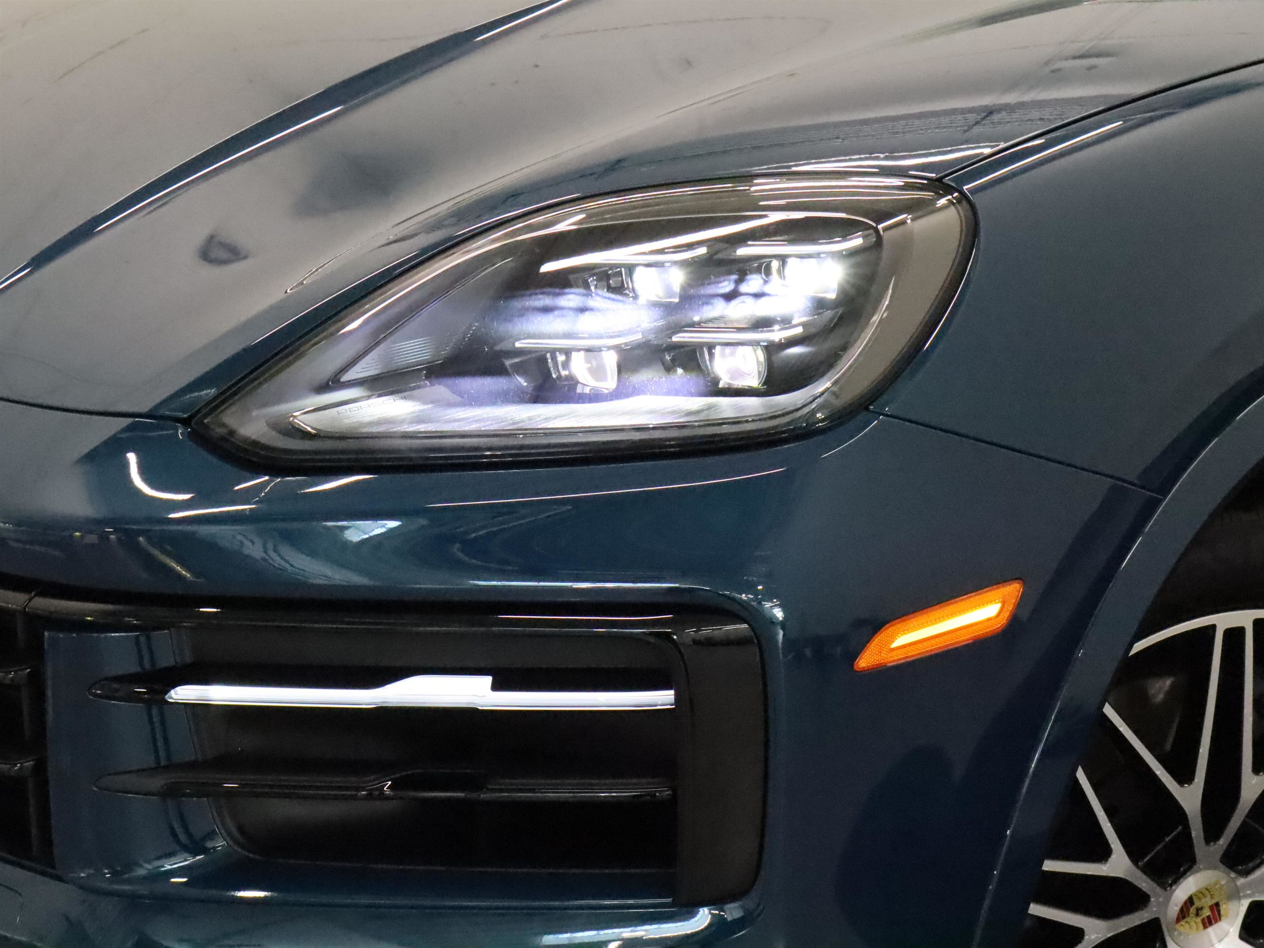 Porsche Cayenne  2024 à Vancouver, Colombie-Britannique