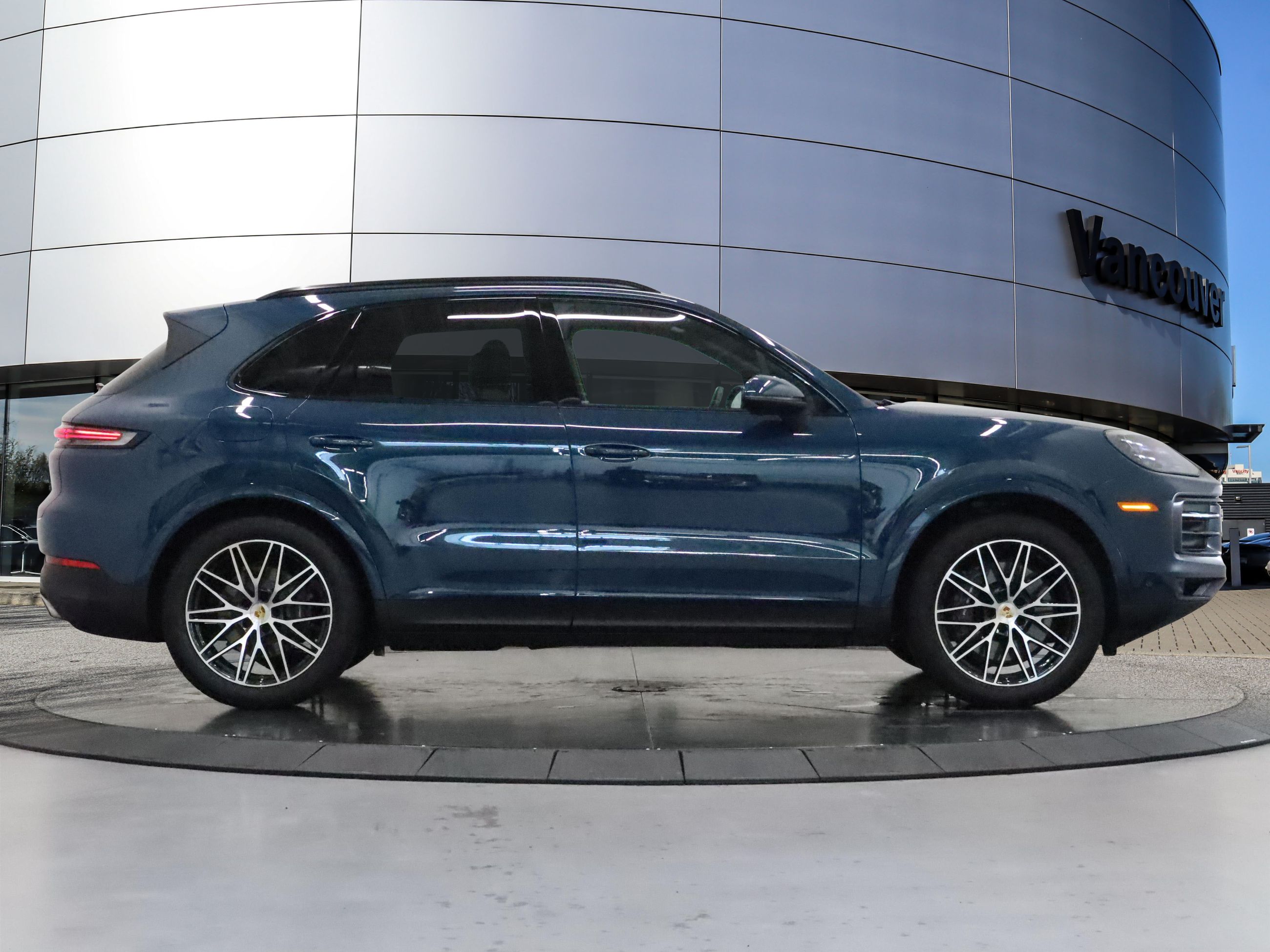 Porsche Cayenne  2024 à Vancouver, Colombie-Britannique