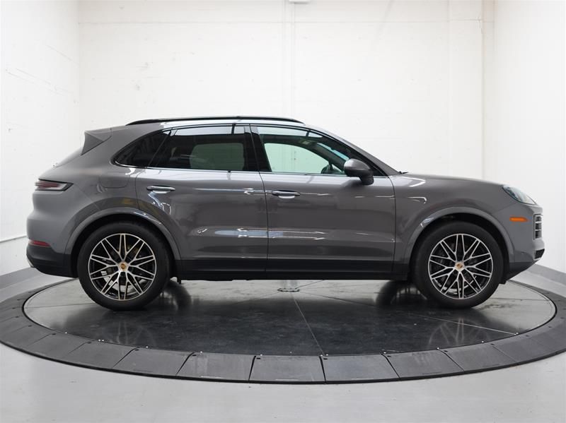 2024 Porsche Cayenne in Vancouver, British Columbia