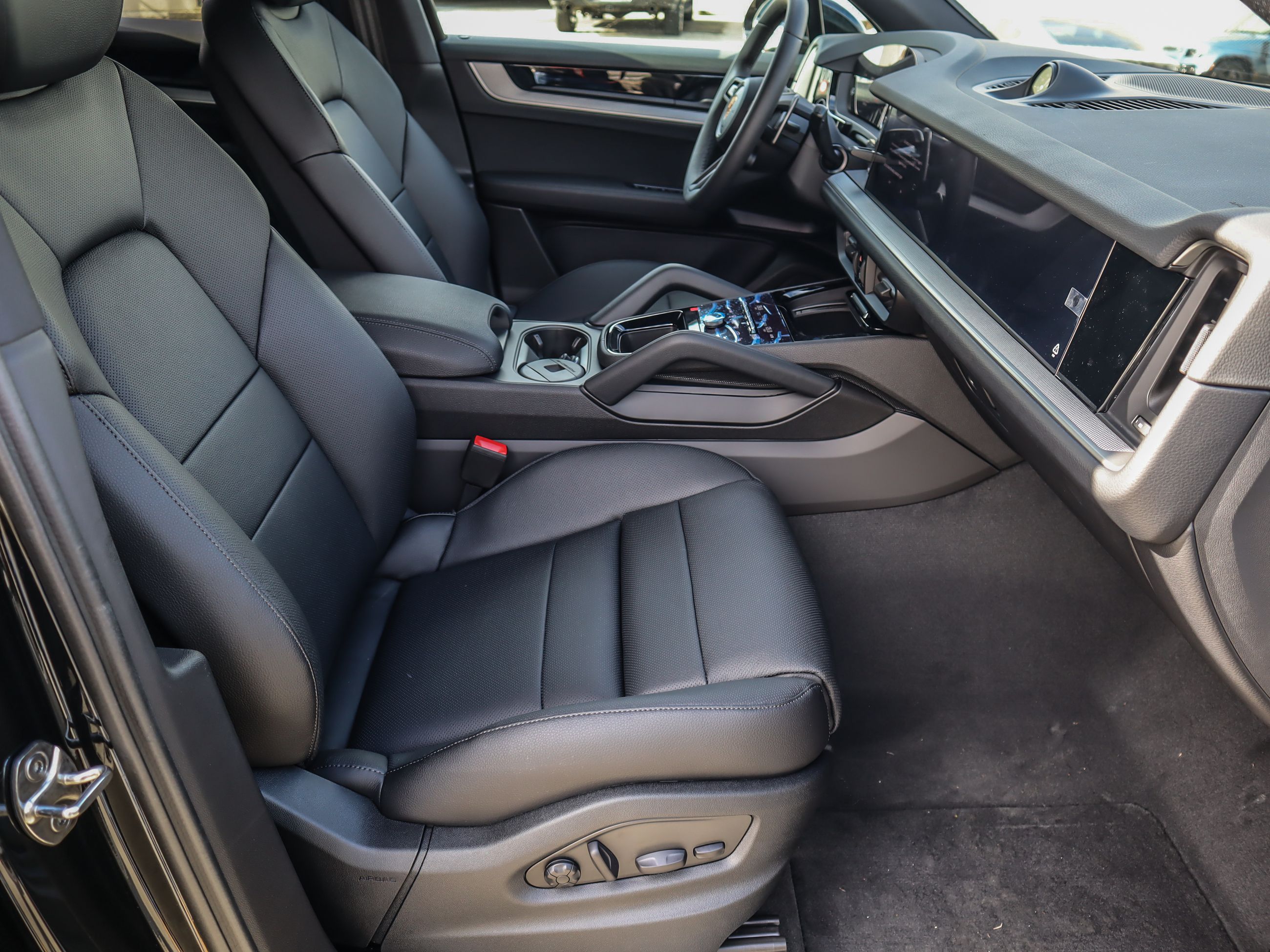 Porsche Cayenne  2025 à Vancouver, Colombie-Britannique