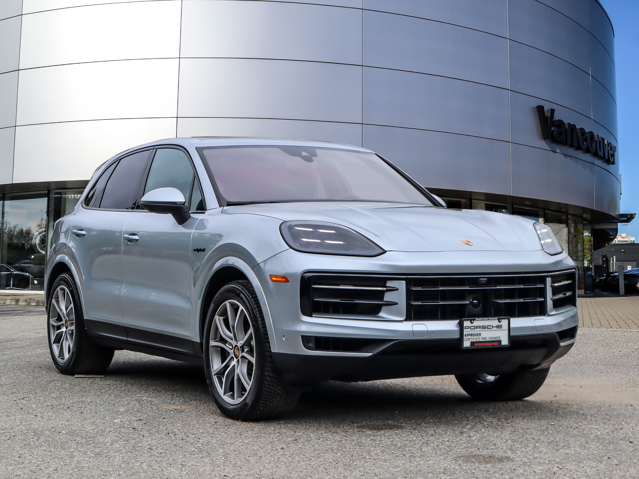 2025 Porsche Cayenne in Vancouver, British Columbia