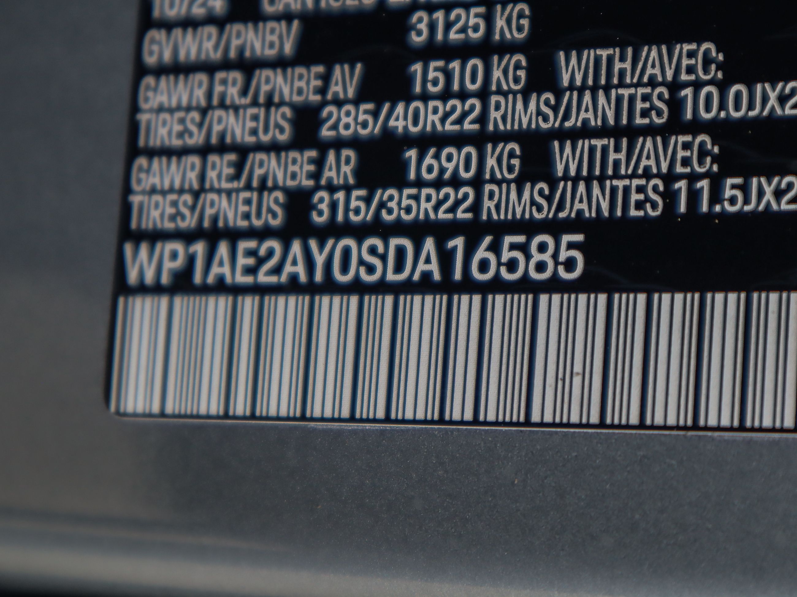 2025 Porsche Cayenne in Vancouver, British Columbia