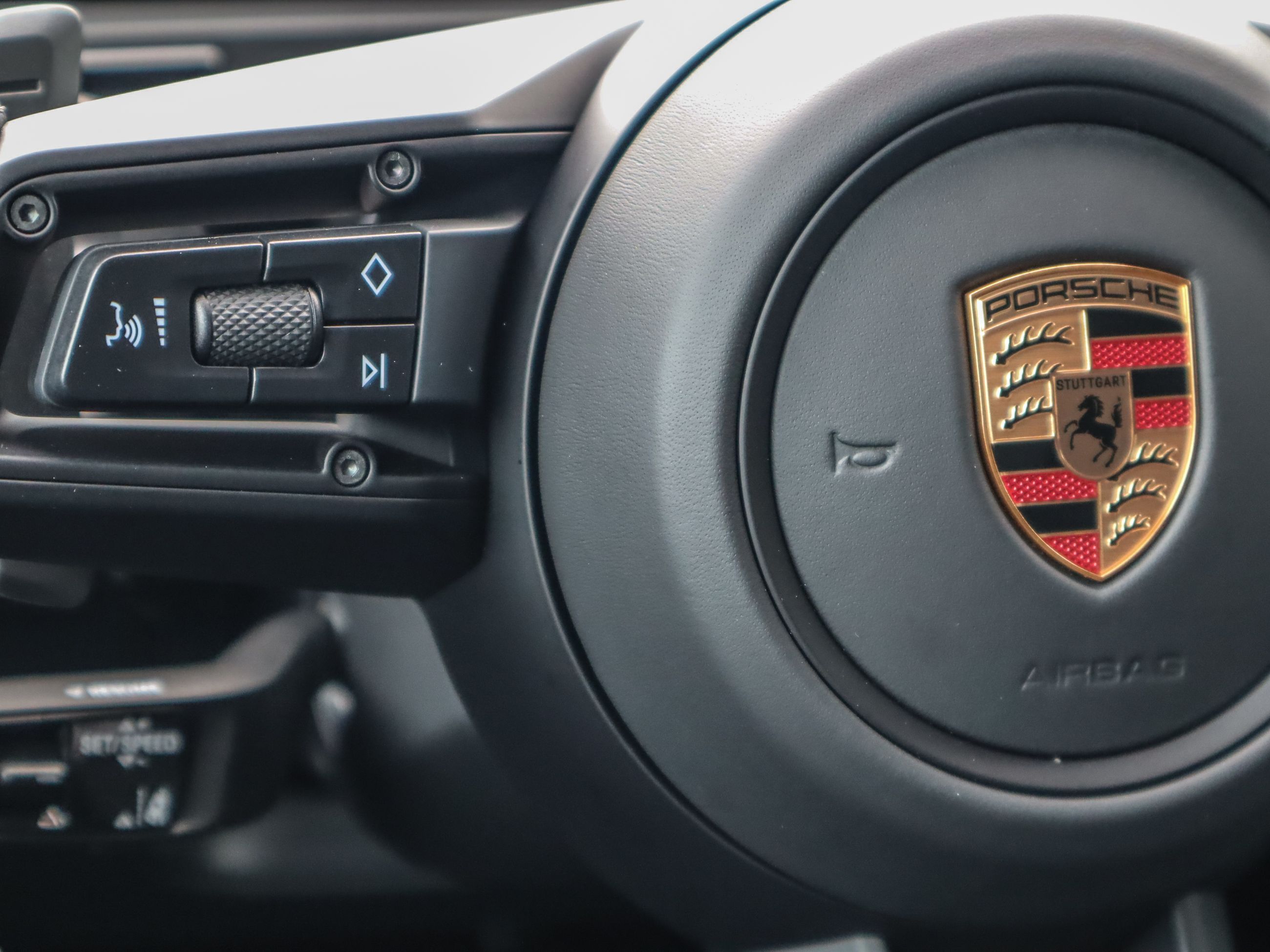 2025 Porsche Cayenne in Vancouver, British Columbia