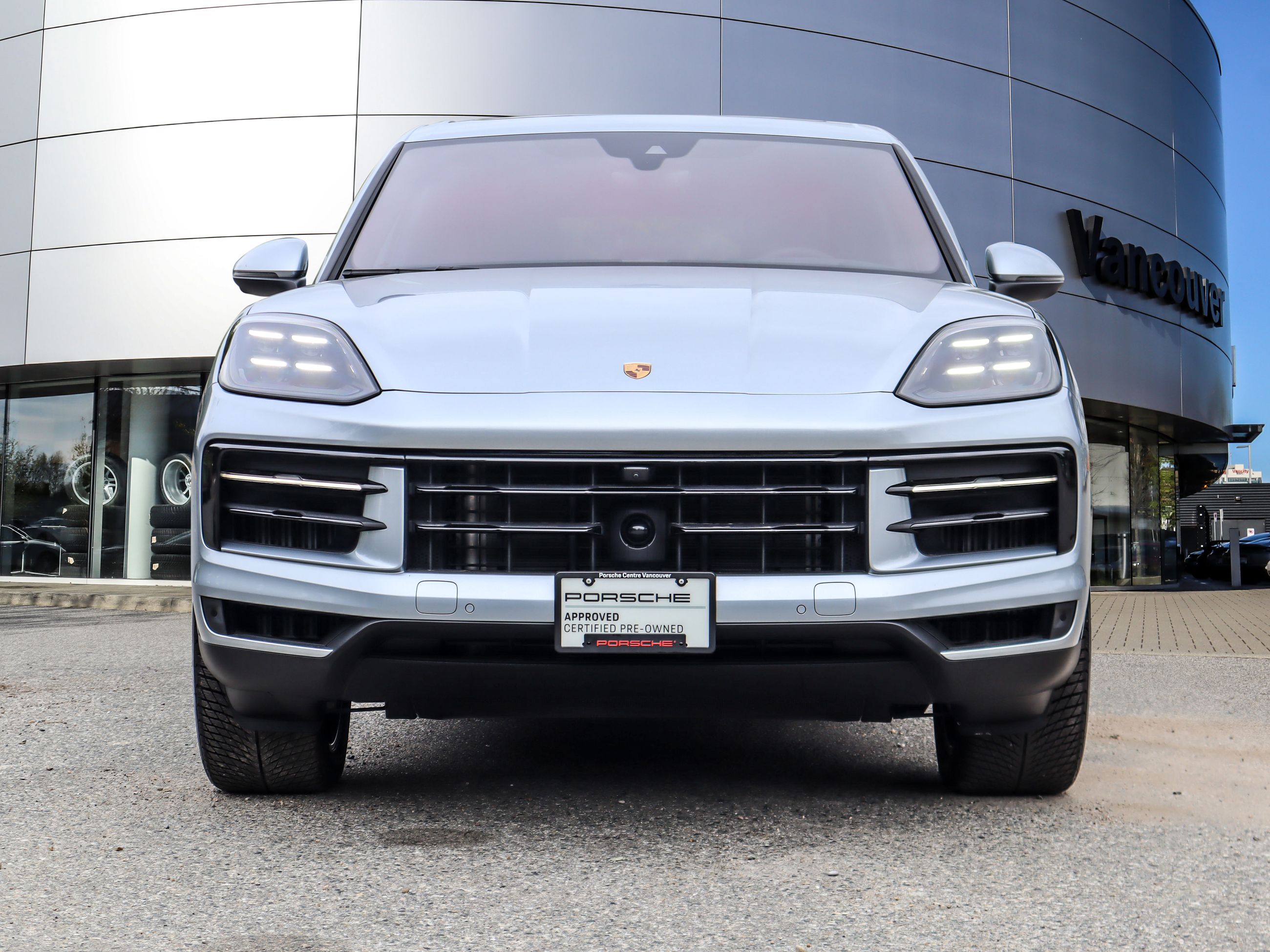 2025 Porsche Cayenne in Vancouver, British Columbia
