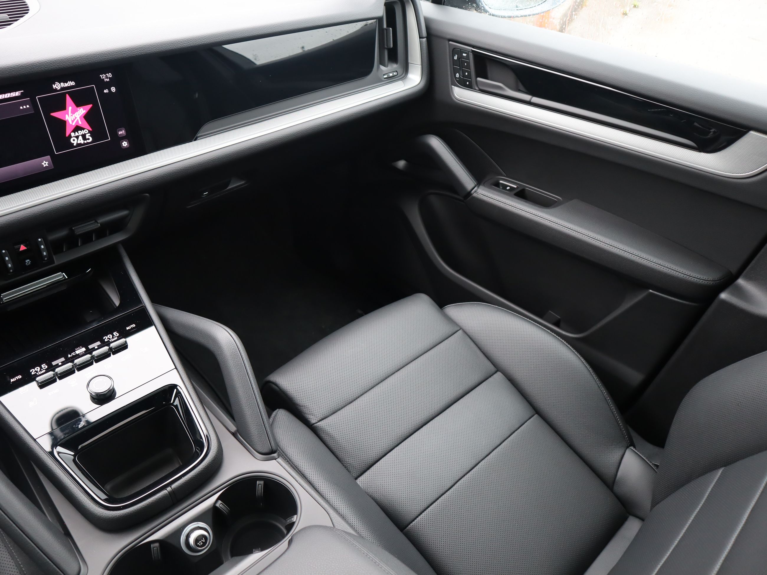 Porsche Cayenne  2025 à Vancouver, Colombie-Britannique