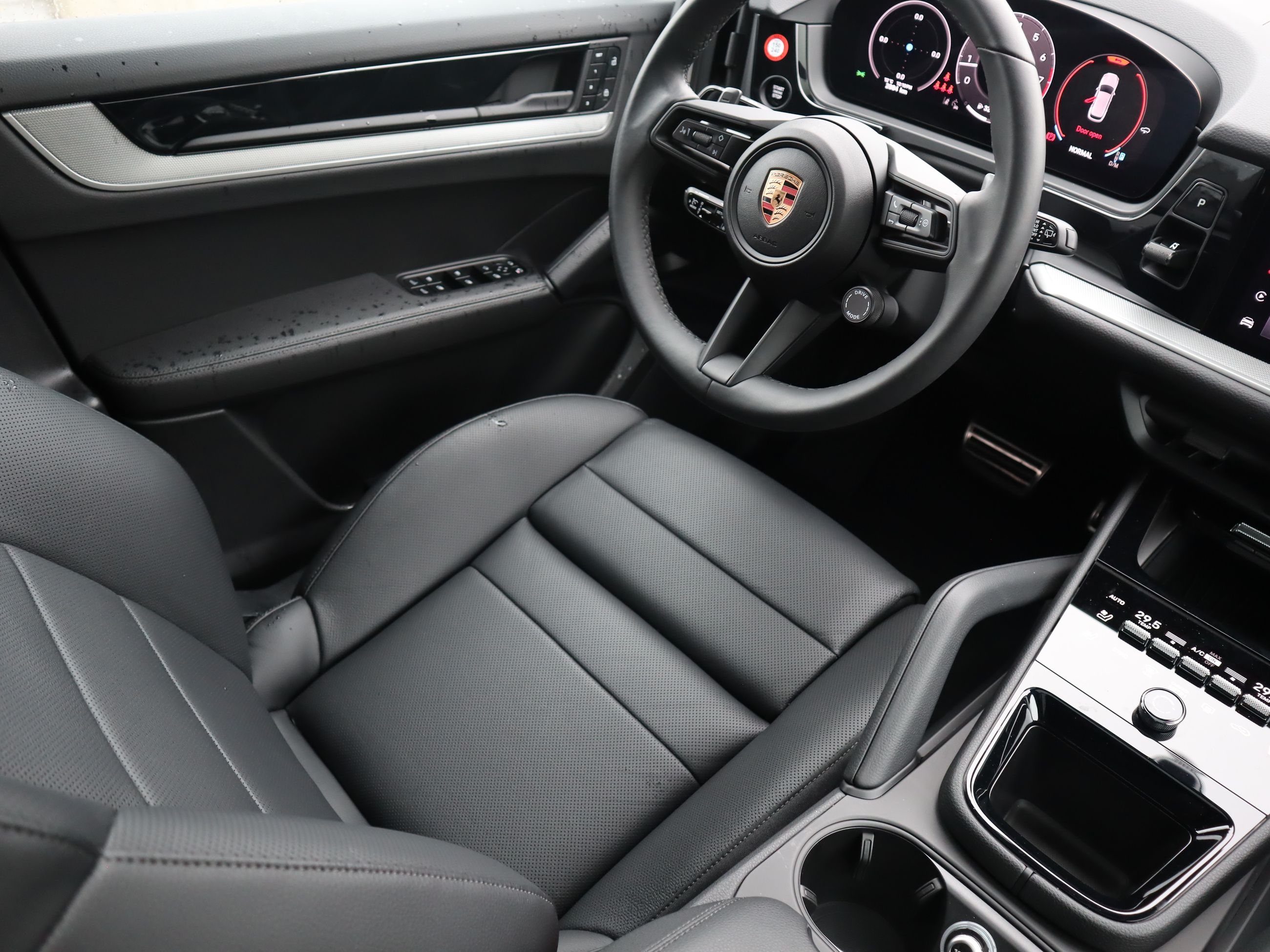 Porsche Cayenne  2025 à Vancouver, Colombie-Britannique