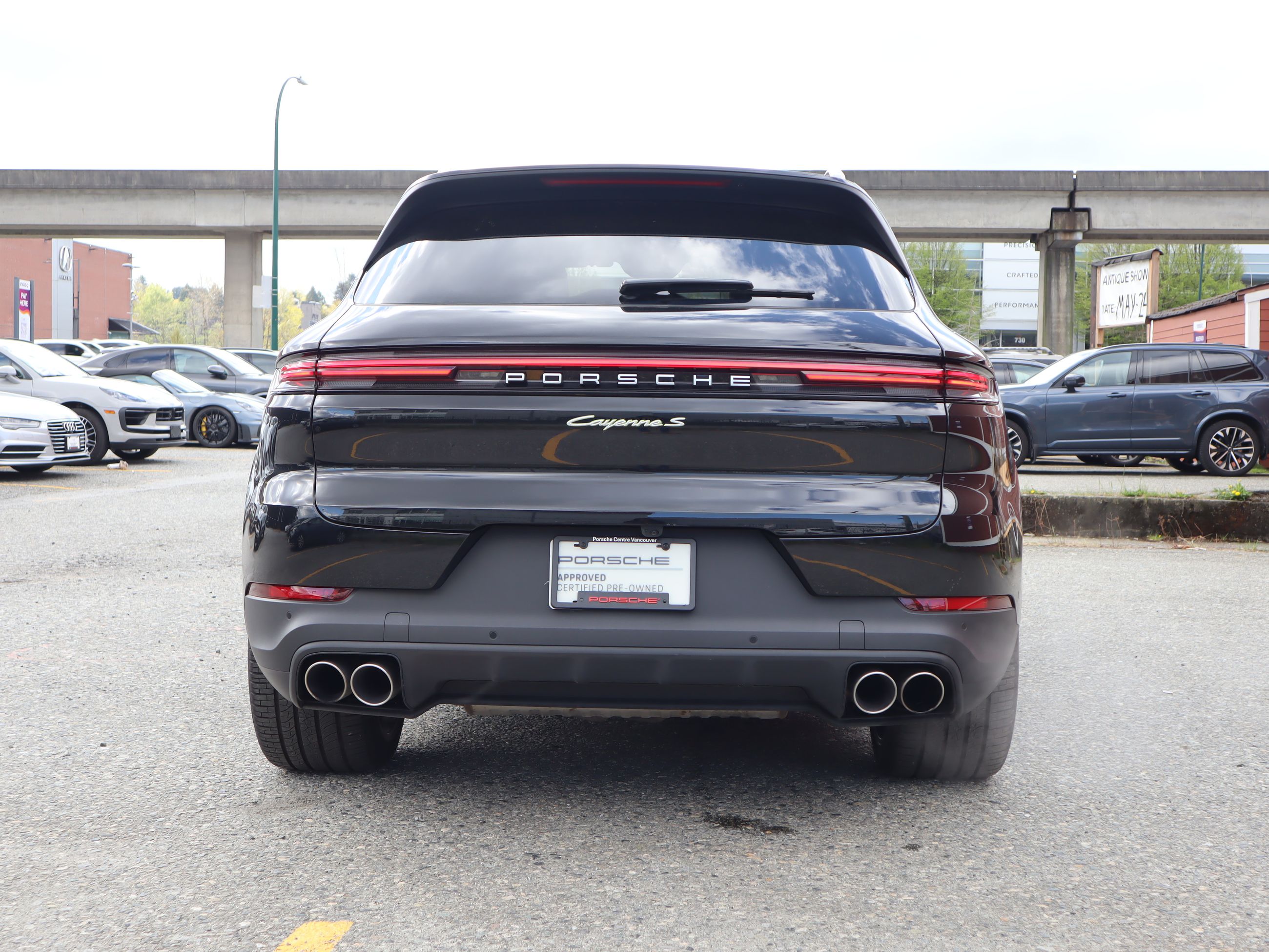 Porsche Cayenne  2025 à Vancouver, Colombie-Britannique