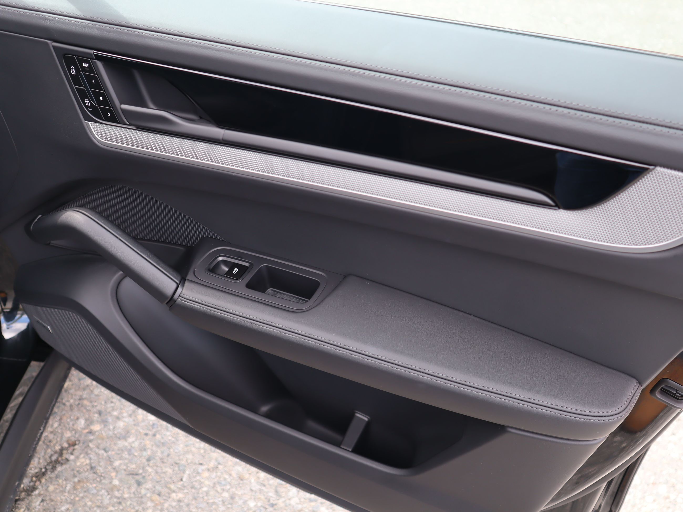 Porsche Cayenne  2025 à Vancouver, Colombie-Britannique