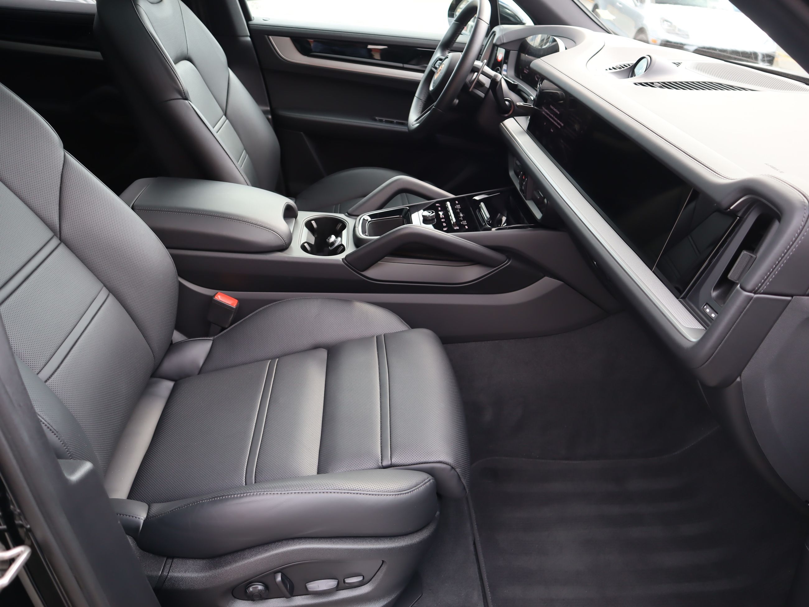 Porsche Cayenne  2025 à Vancouver, Colombie-Britannique