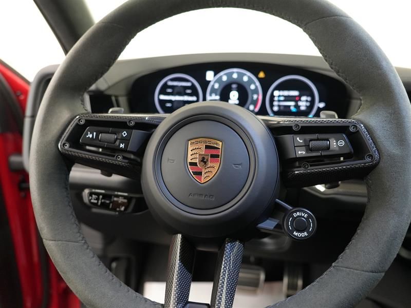 2025 Porsche Cayenne in Vancouver, British Columbia