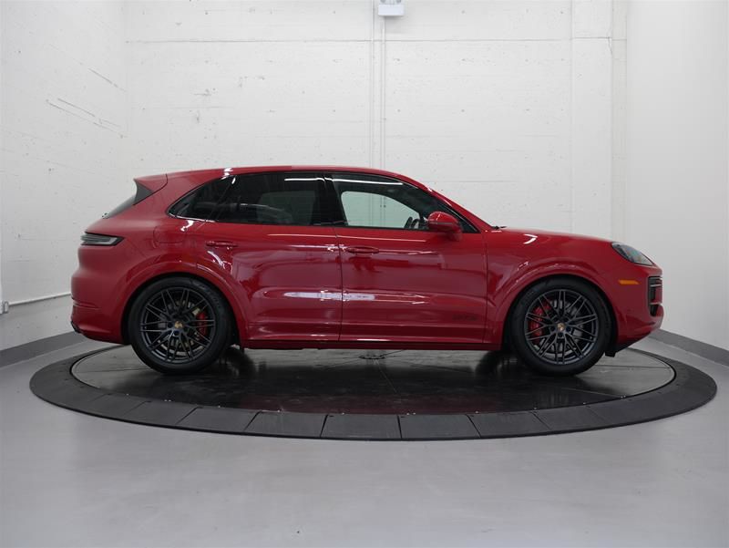 2025 Porsche Cayenne in Vancouver, British Columbia