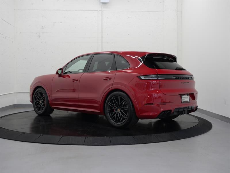 2025 Porsche Cayenne in Vancouver, British Columbia