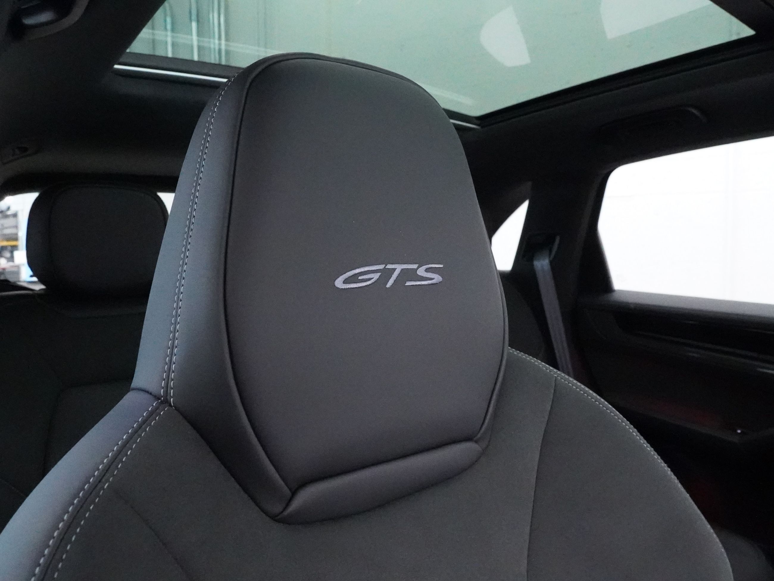 Porsche Cayenne  2025 à Vancouver, Colombie-Britannique